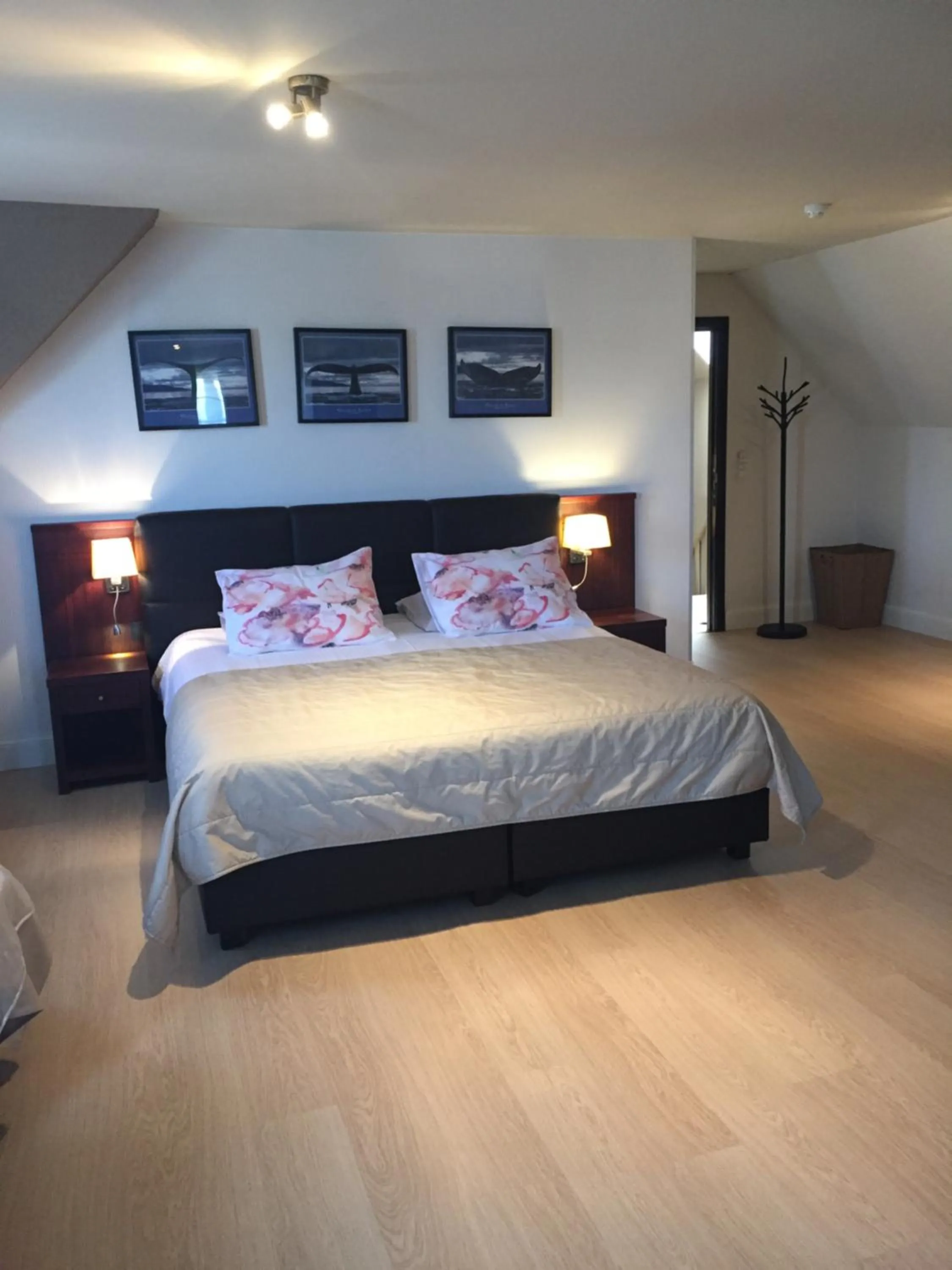 Bed in Hotel Prélude