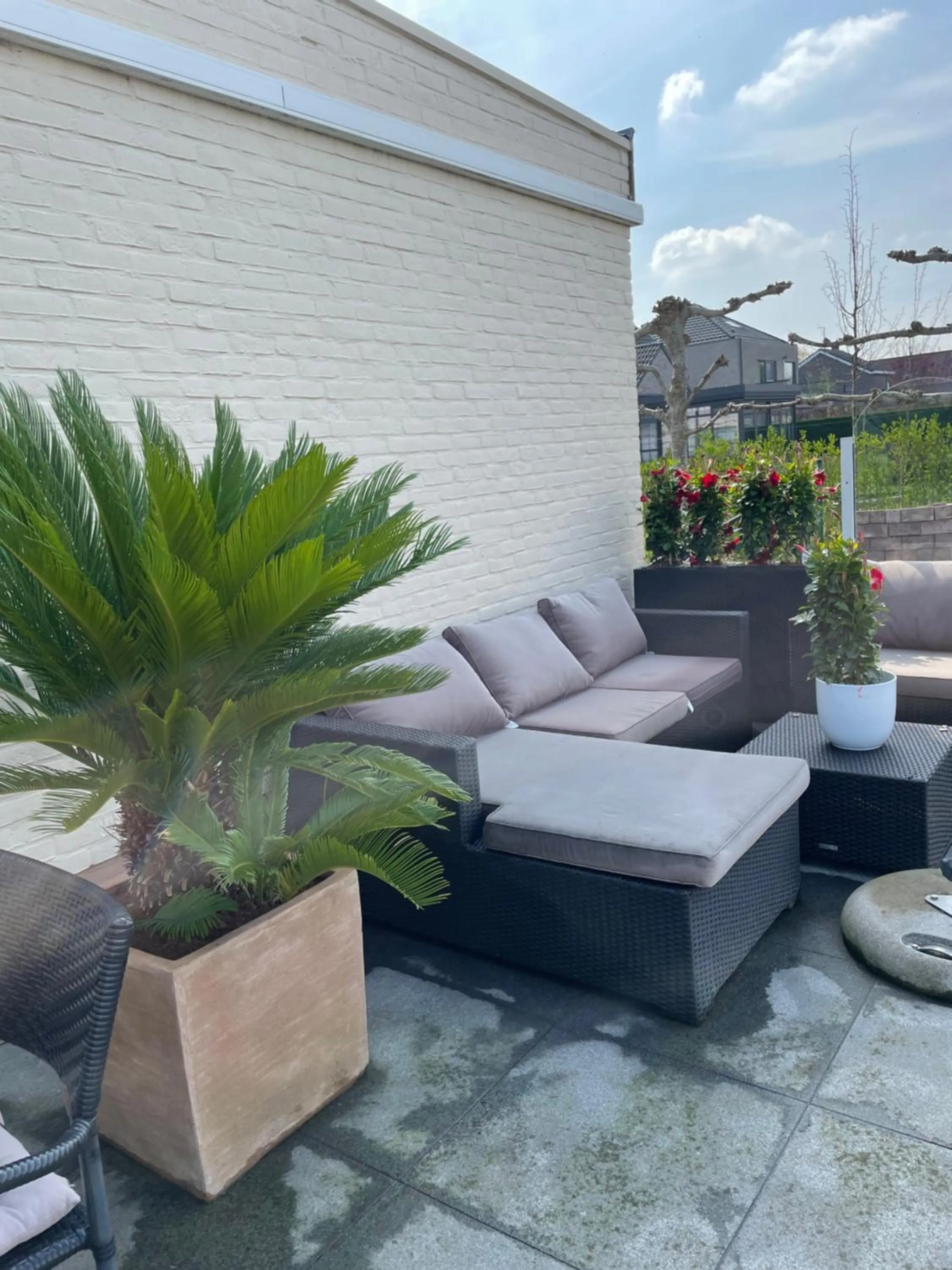 Property building in Hotel Prélude