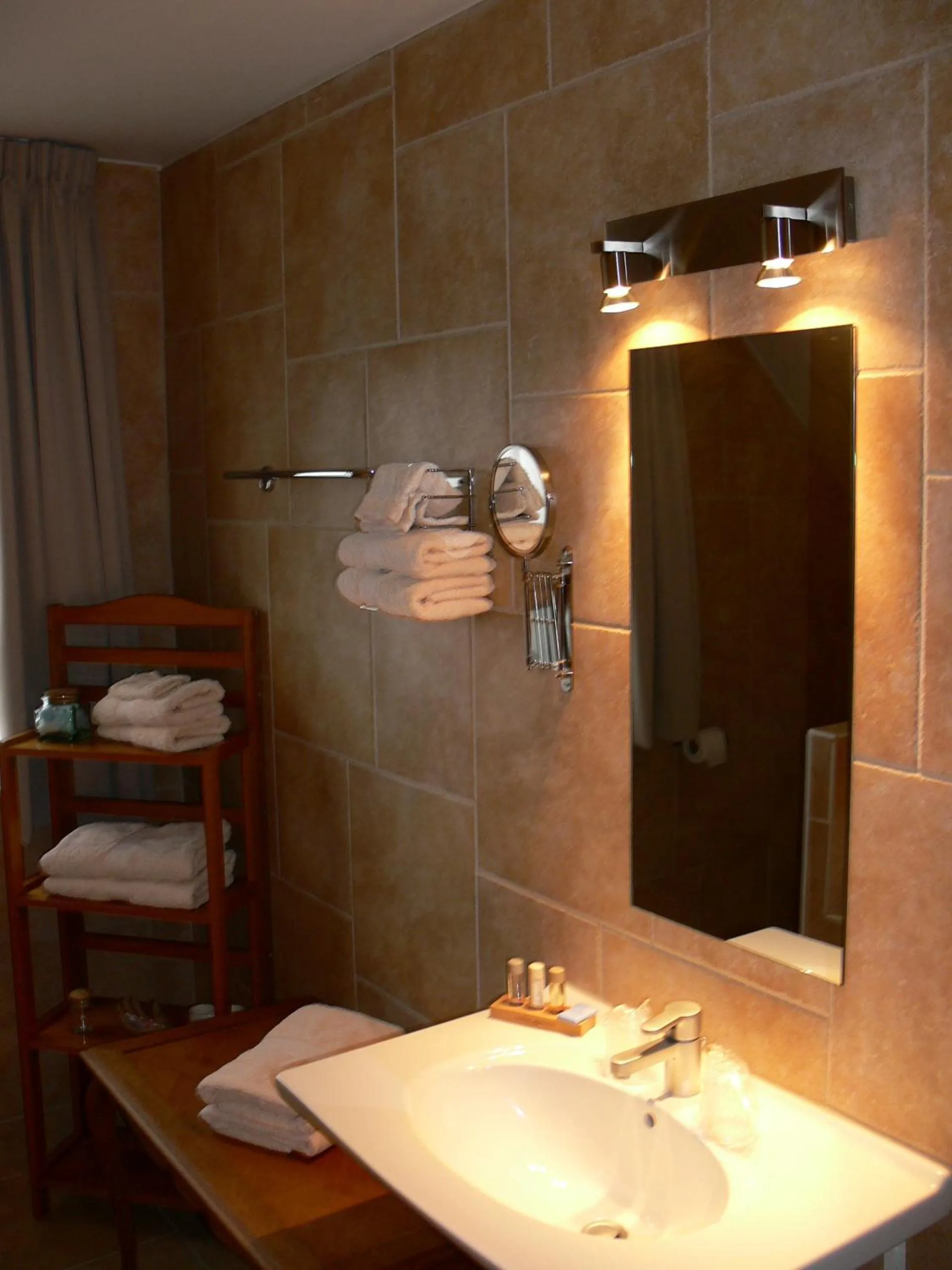 Bathroom in Hotel Prélude