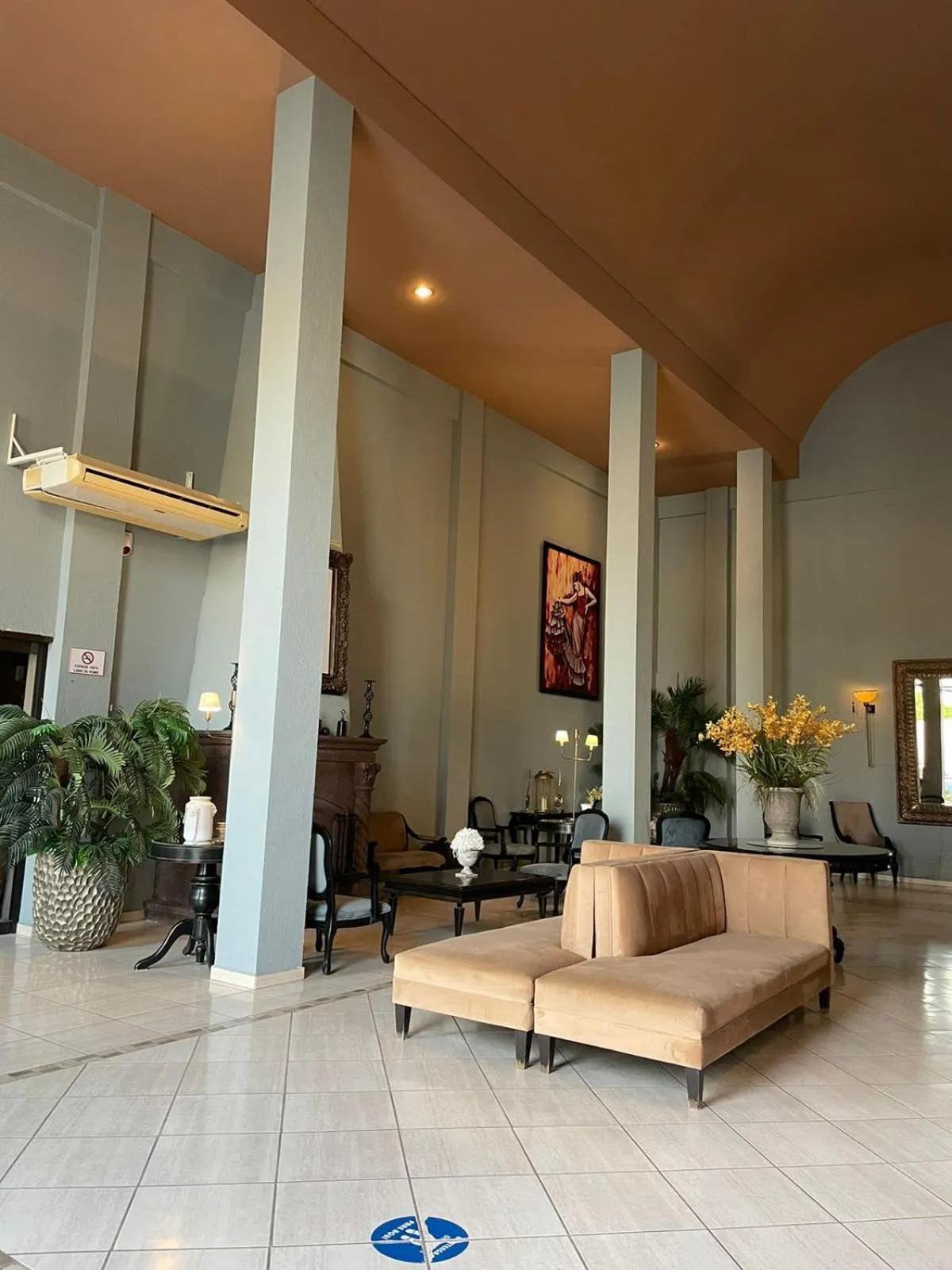 Living room in Hotel Villa Montes