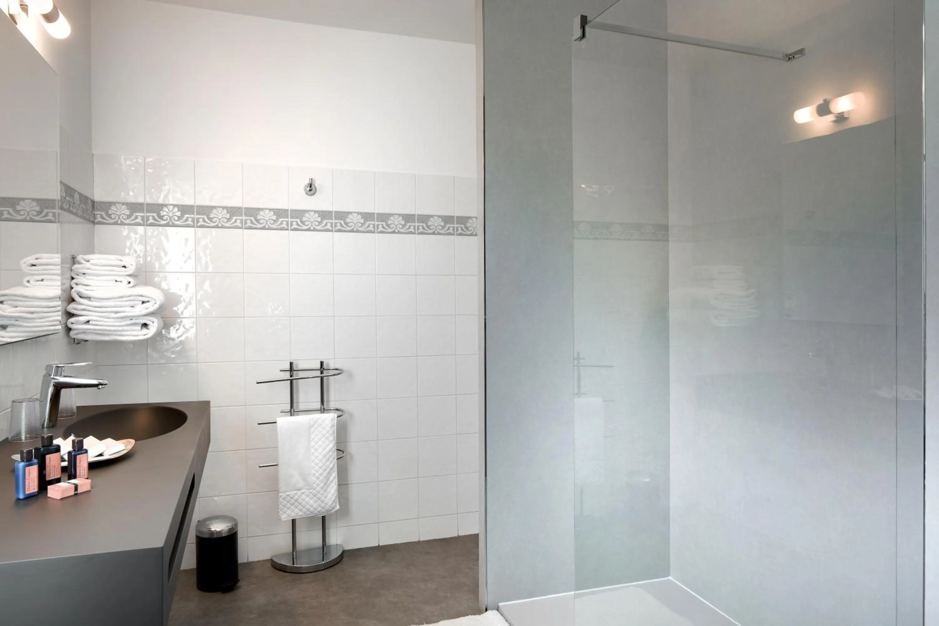 Bathroom in Le Manoir Les Minimes