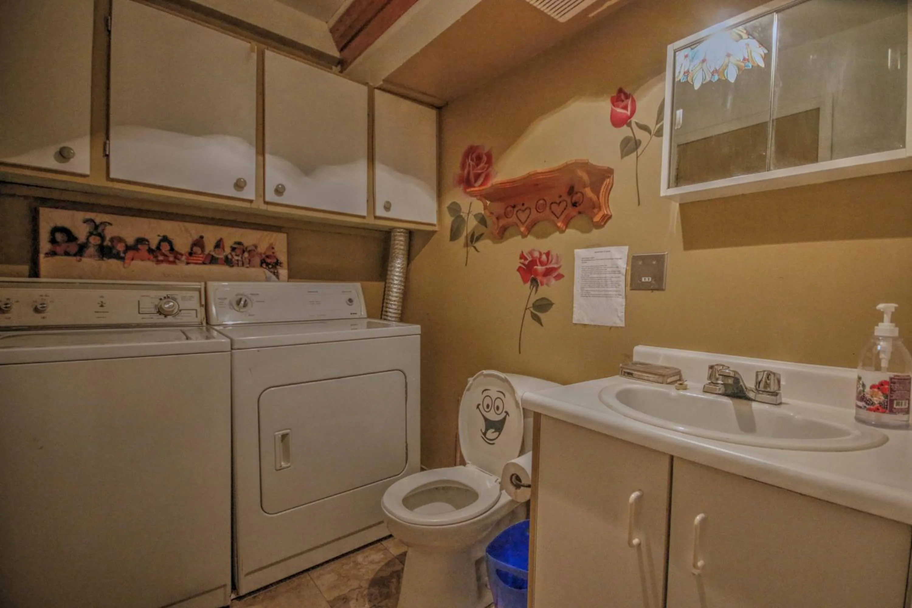 Bathroom in Vieille Maison Rustique Espace Intéressant