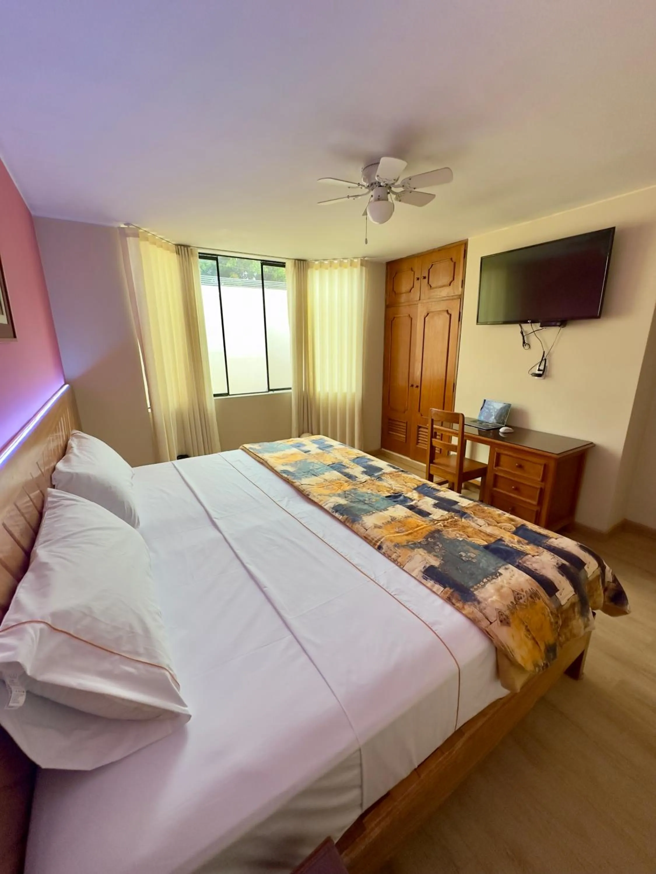 Bedroom, Bed in Hotel La Molina