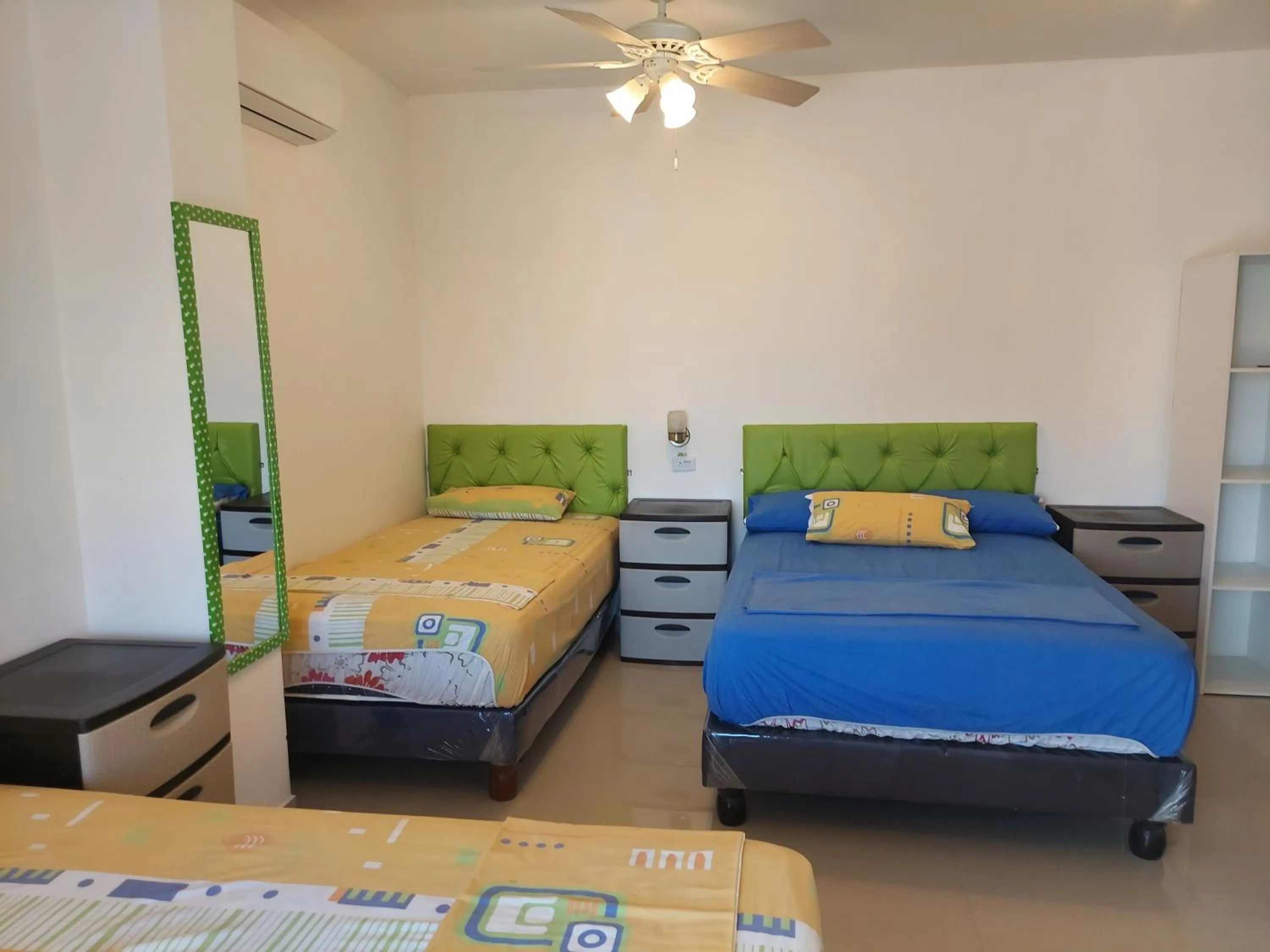 Bedroom, Bed in Hotel Almond Beach