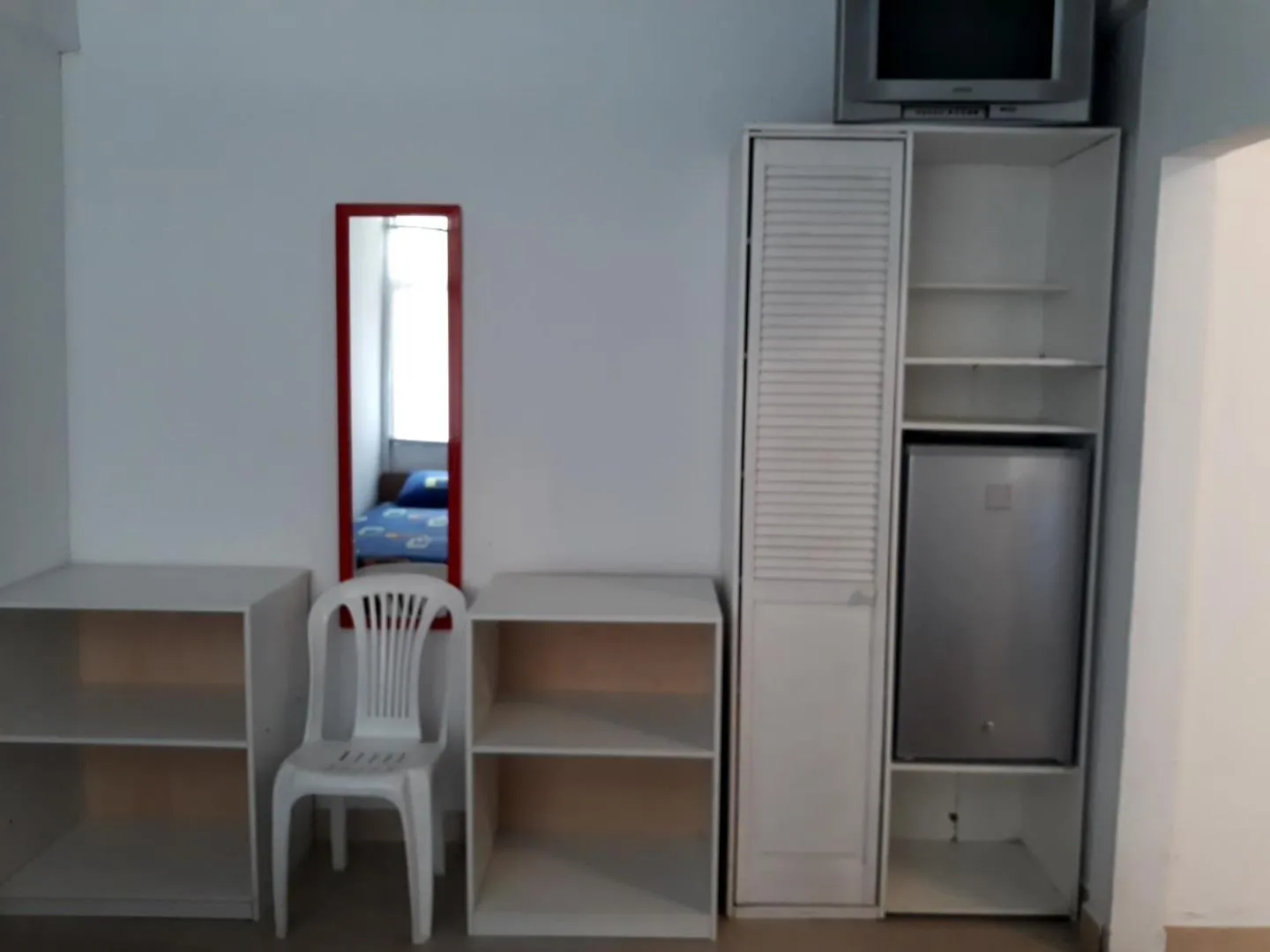 TV and multimedia in Hotel Almond Beach