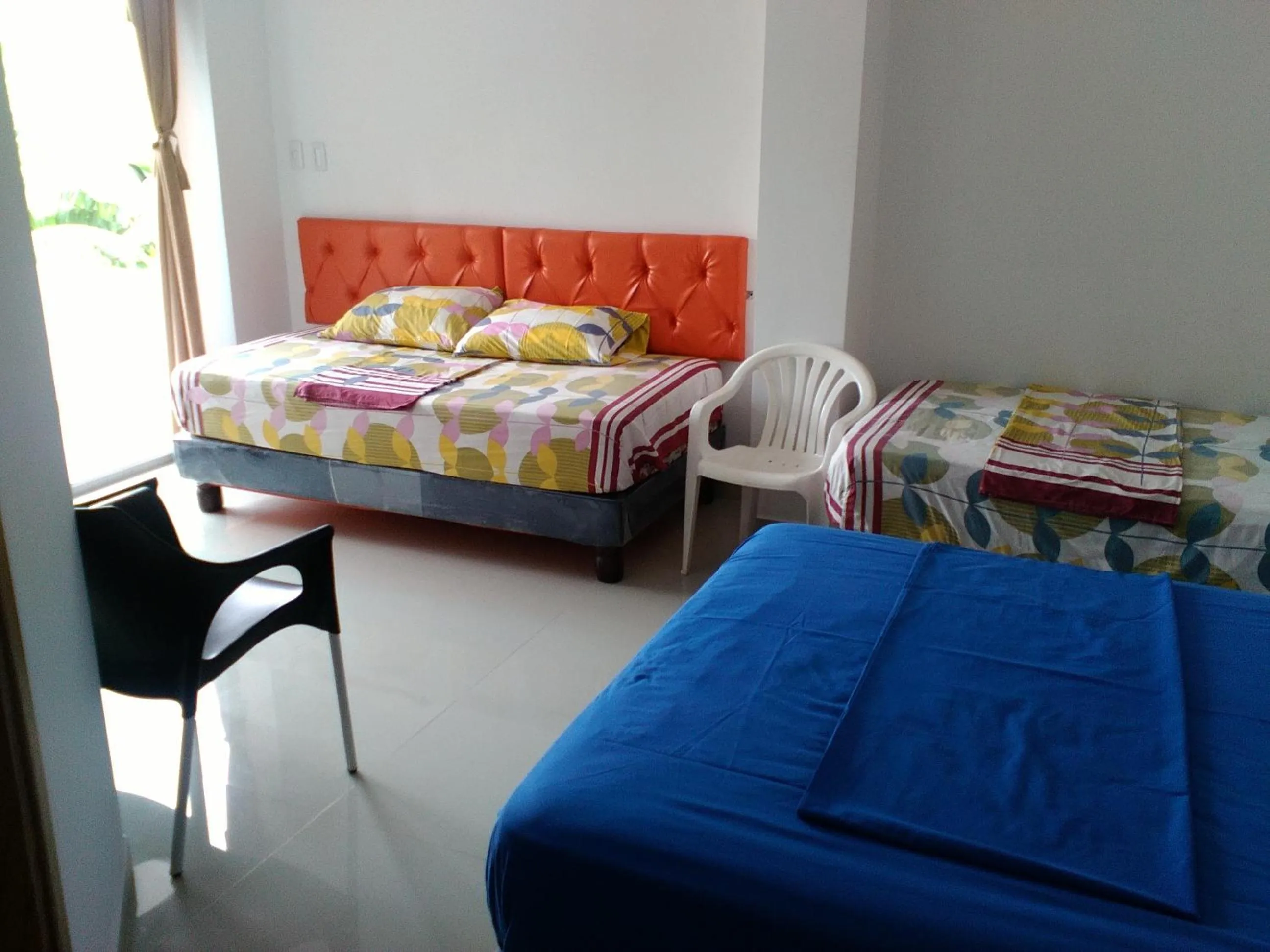 Bedroom, Bed in Hotel Almond Beach