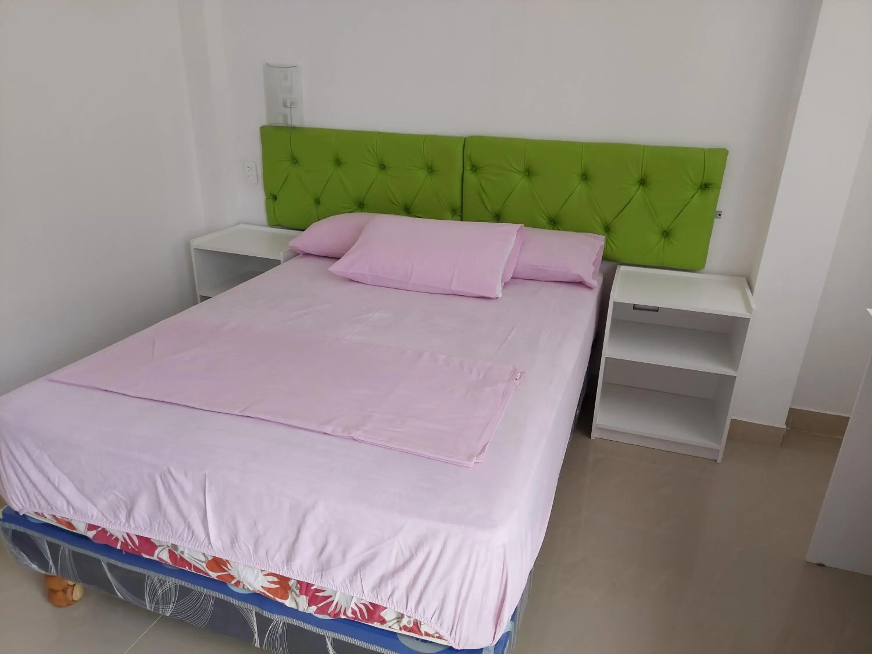 Deluxe Double Room in Hotel Almond Beach Deluxe Double Room in Hotel Almond Beach