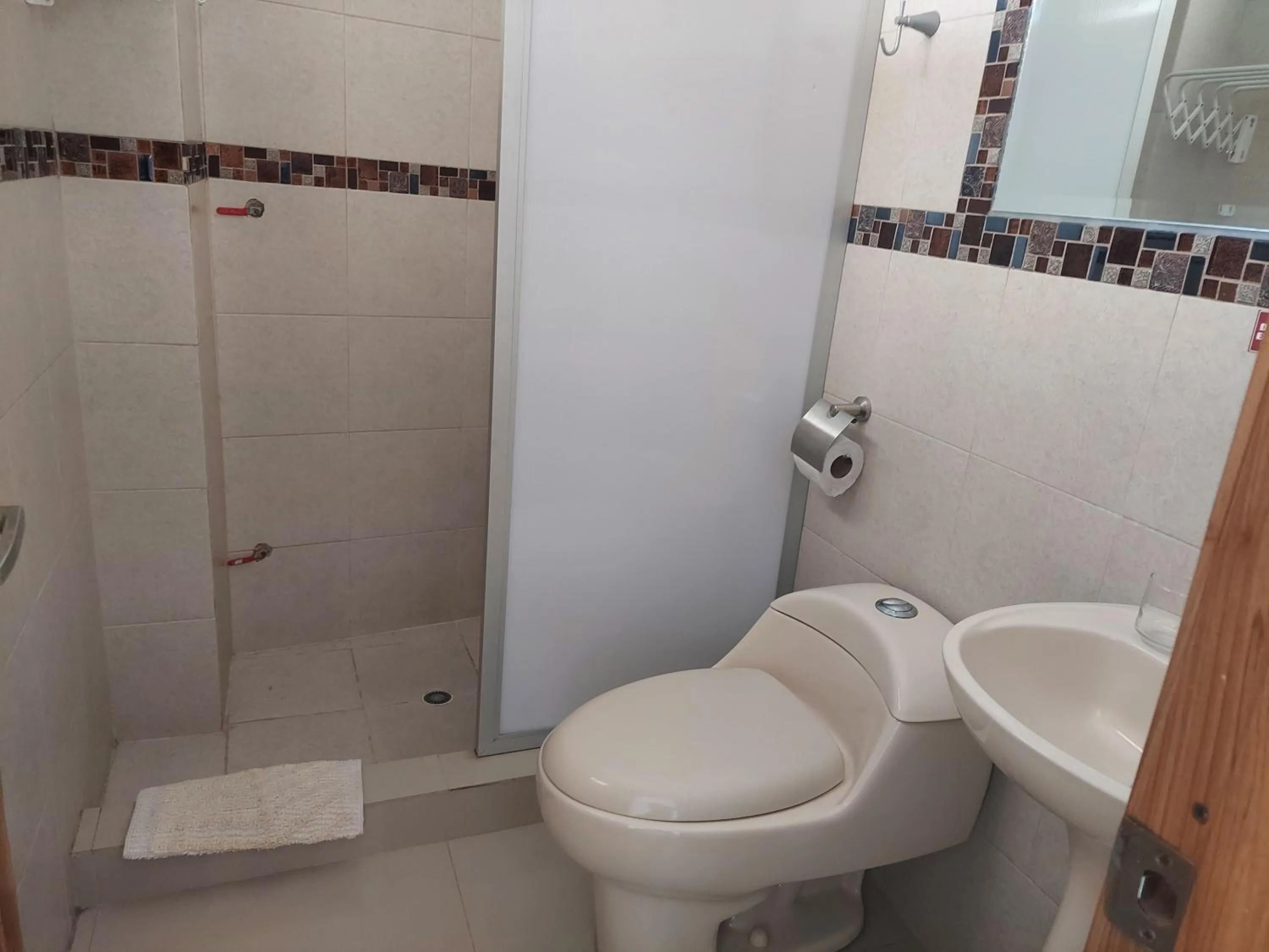 Bathroom in Hotel Almond Beach