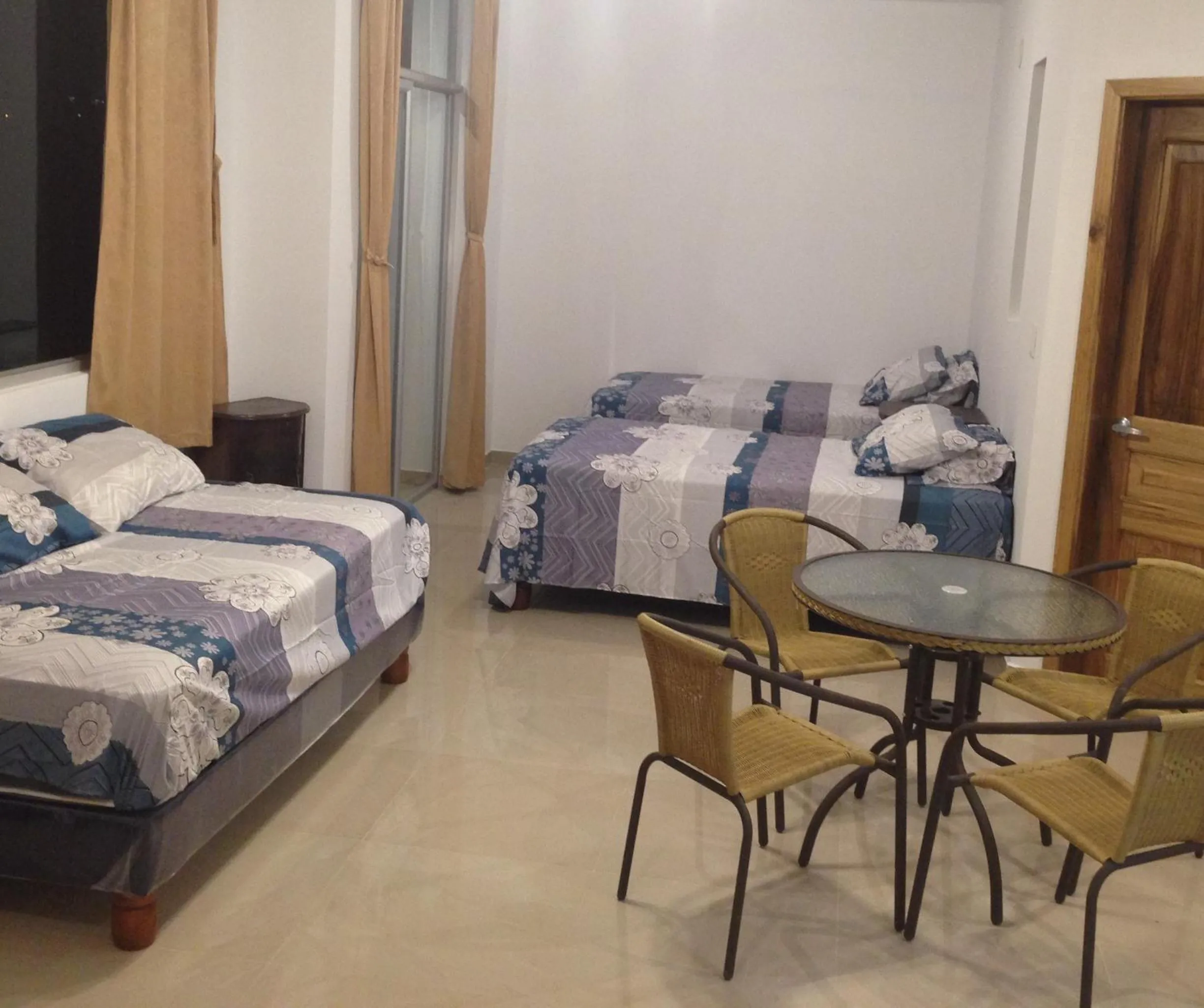 Bedroom, Bed in Hotel Almond Beach