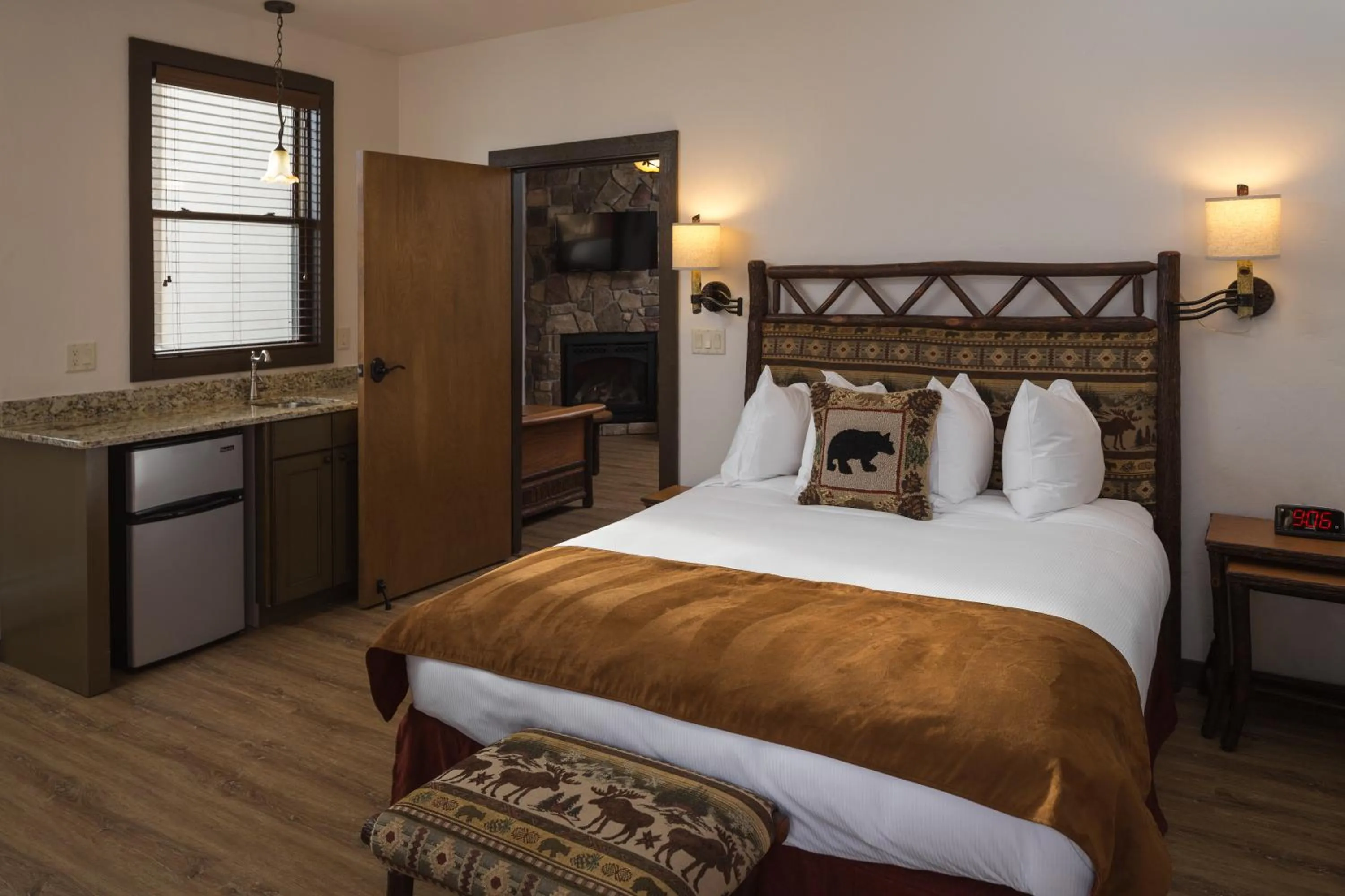 Bedroom, Bed in The Landing at Estes Park