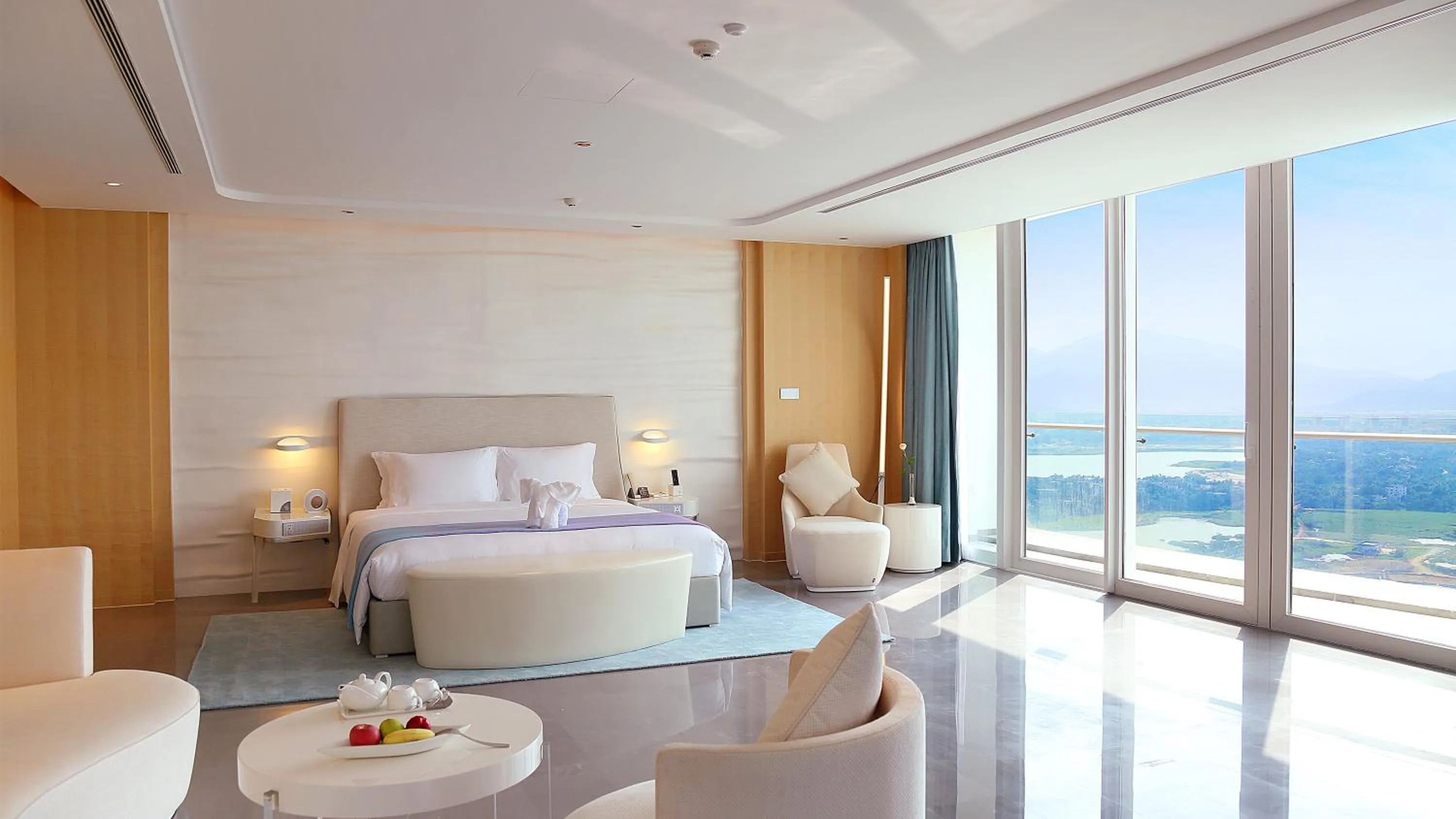 Seating area, Bed in The Mangrovetree Sanya Resort