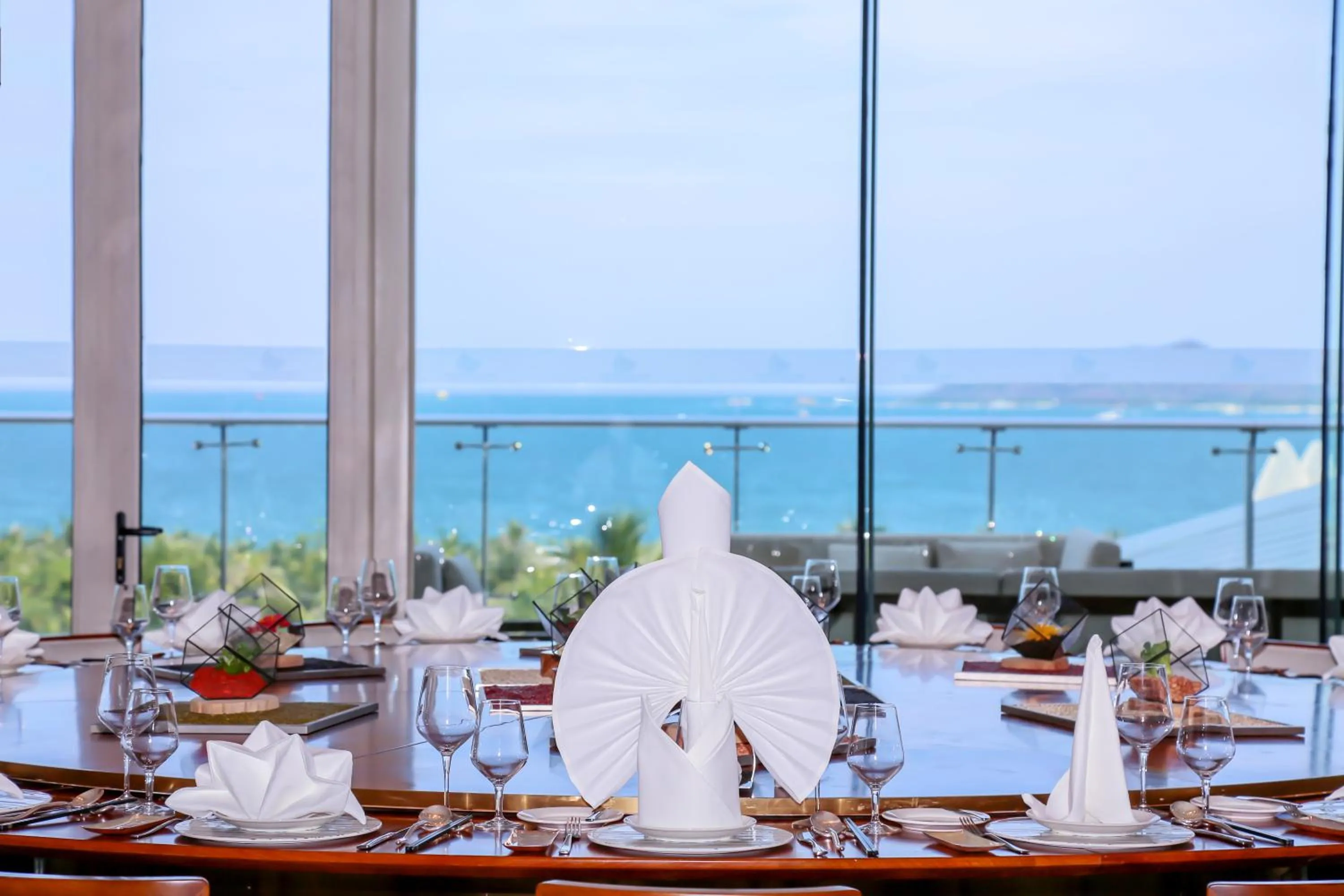 Restaurant/places to eat in The Mangrovetree Sanya Resort