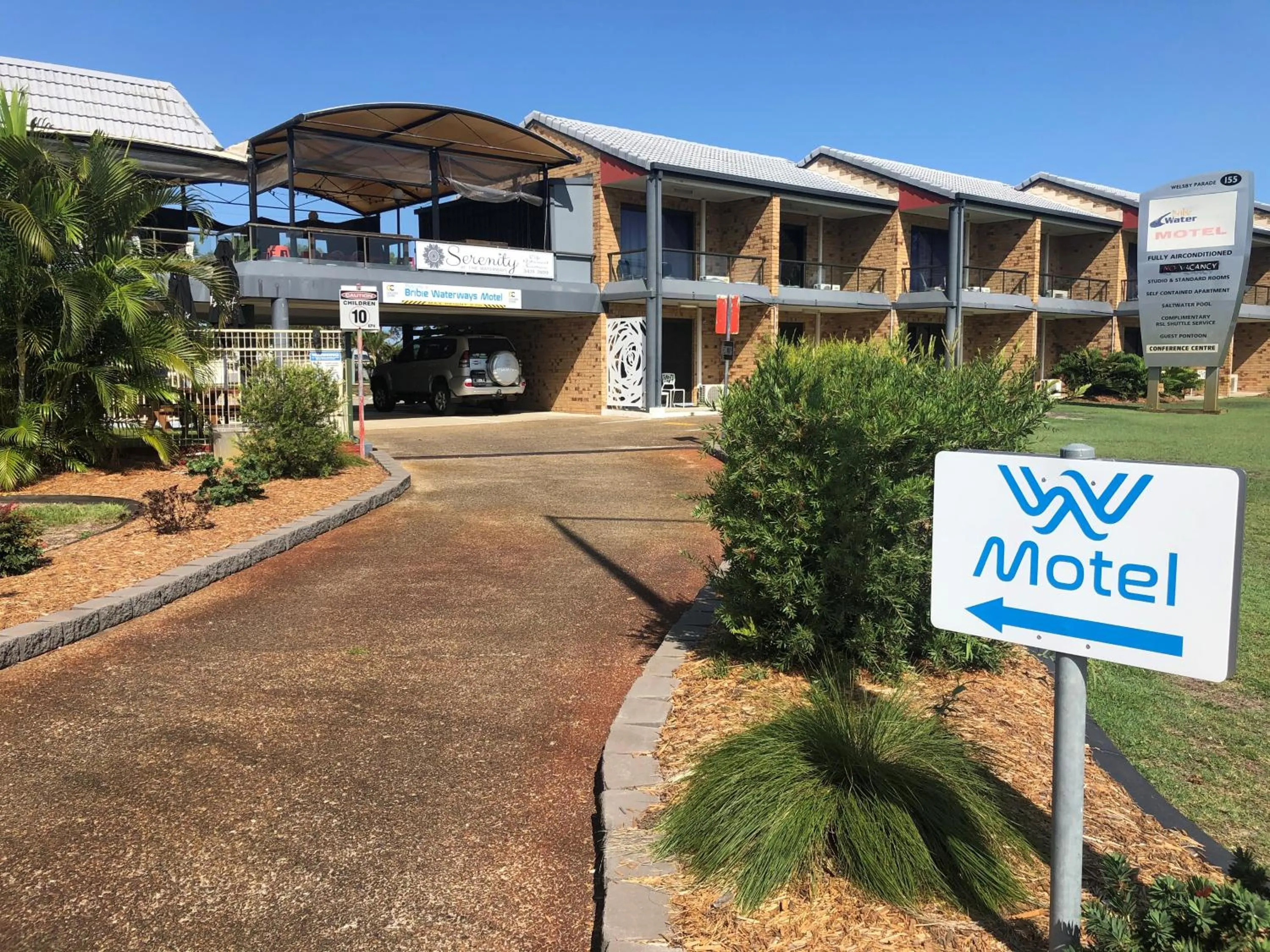 Property building in Bribie Waterways Motel