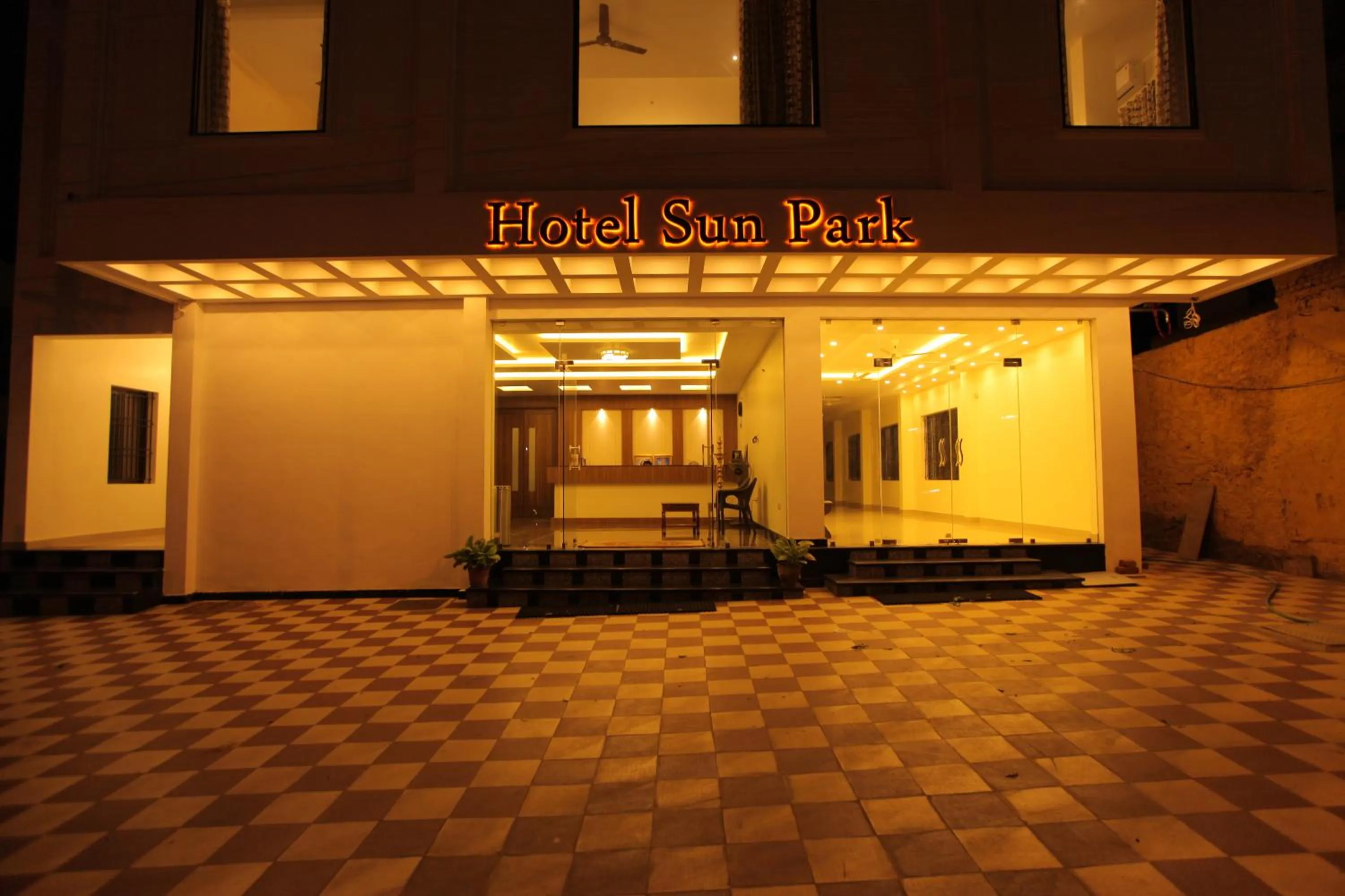 Facade/entrance in Hotel Sun Park