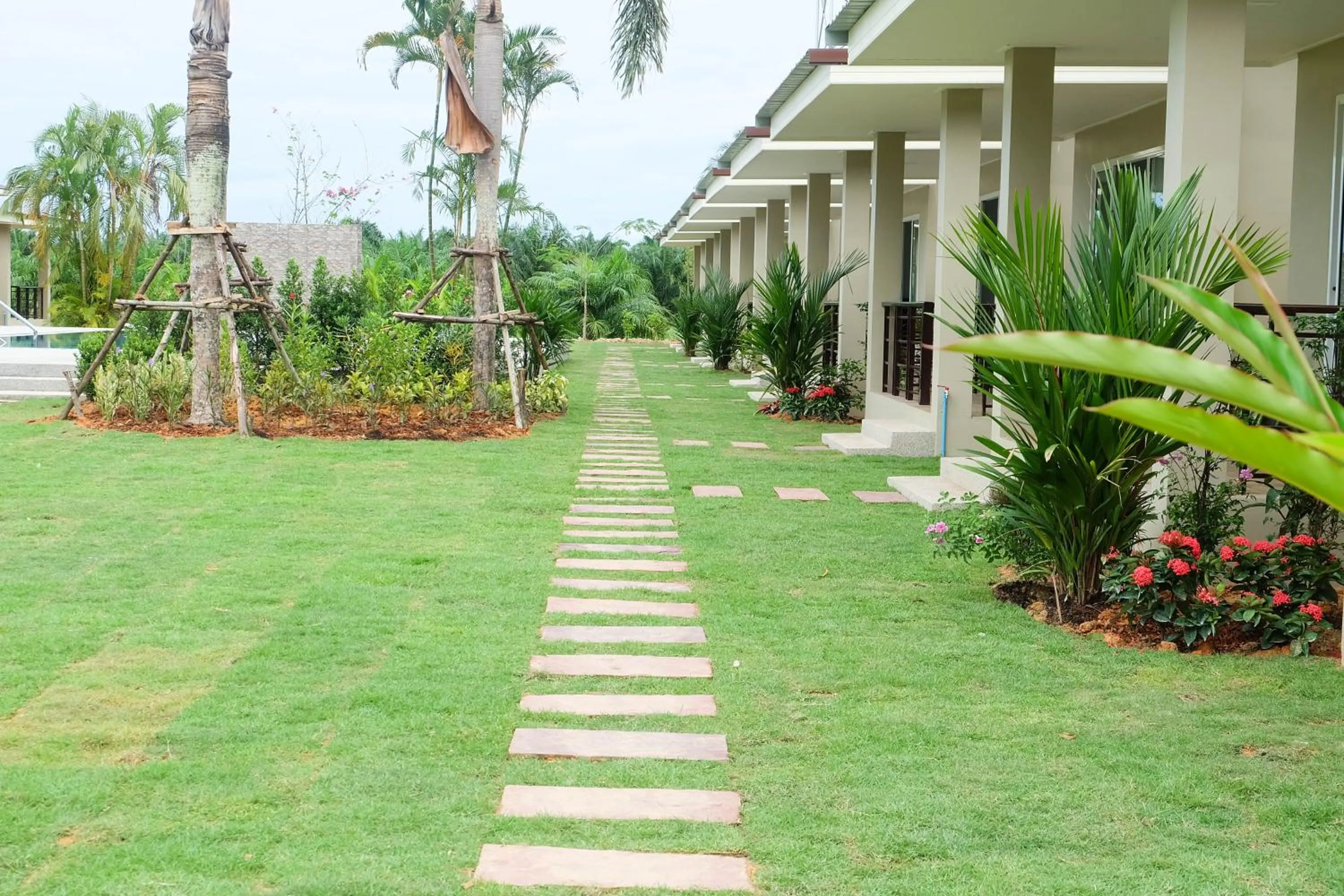 Garden in The Oasis Khaolak Resort - SHA Plus