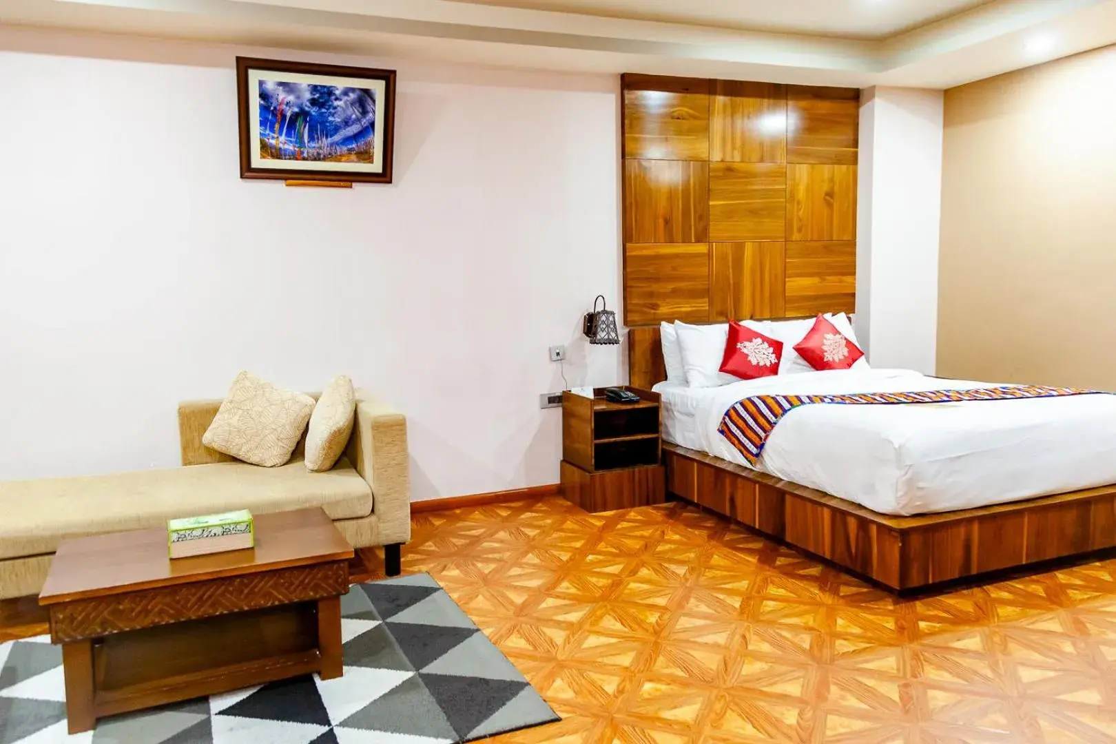 Deluxe King Room in Tara Phendeyling Hotel Deluxe King Room in Tara Phendeyling Hotel