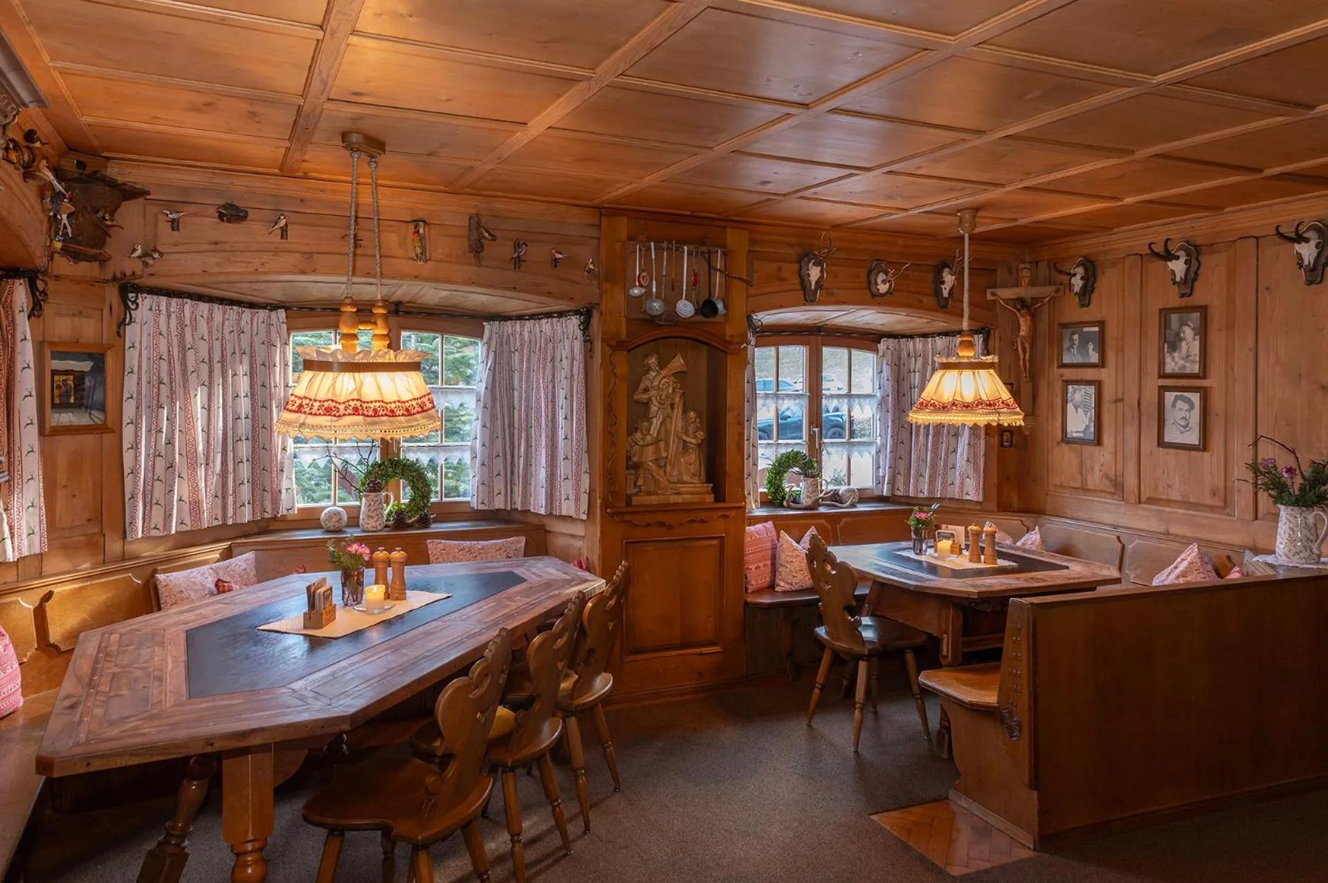 Restaurant/places to eat in Gasthof Löwen by Hotel Montafoner Hof