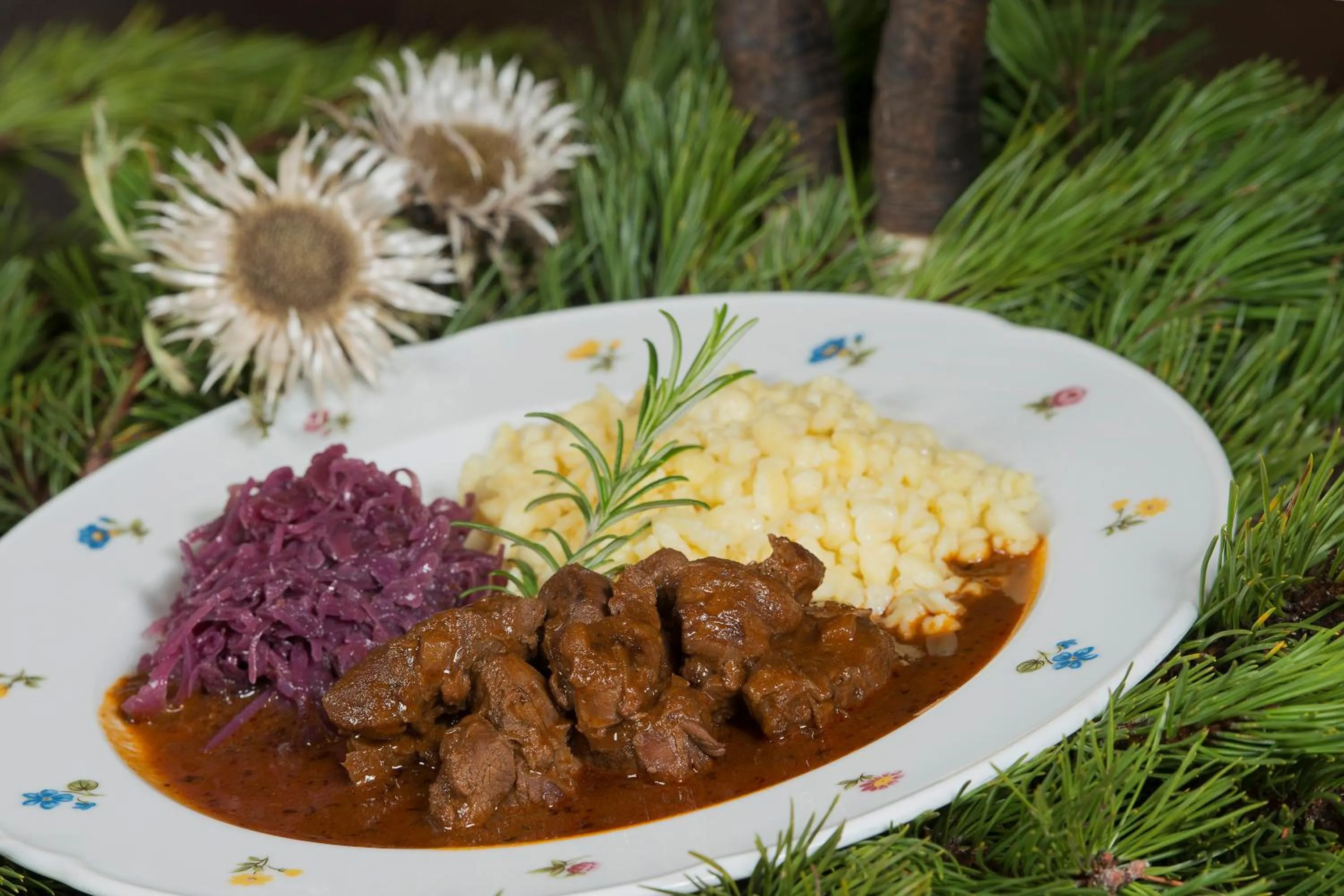 Restaurant/places to eat in Gasthof Löwen by Hotel Montafoner Hof