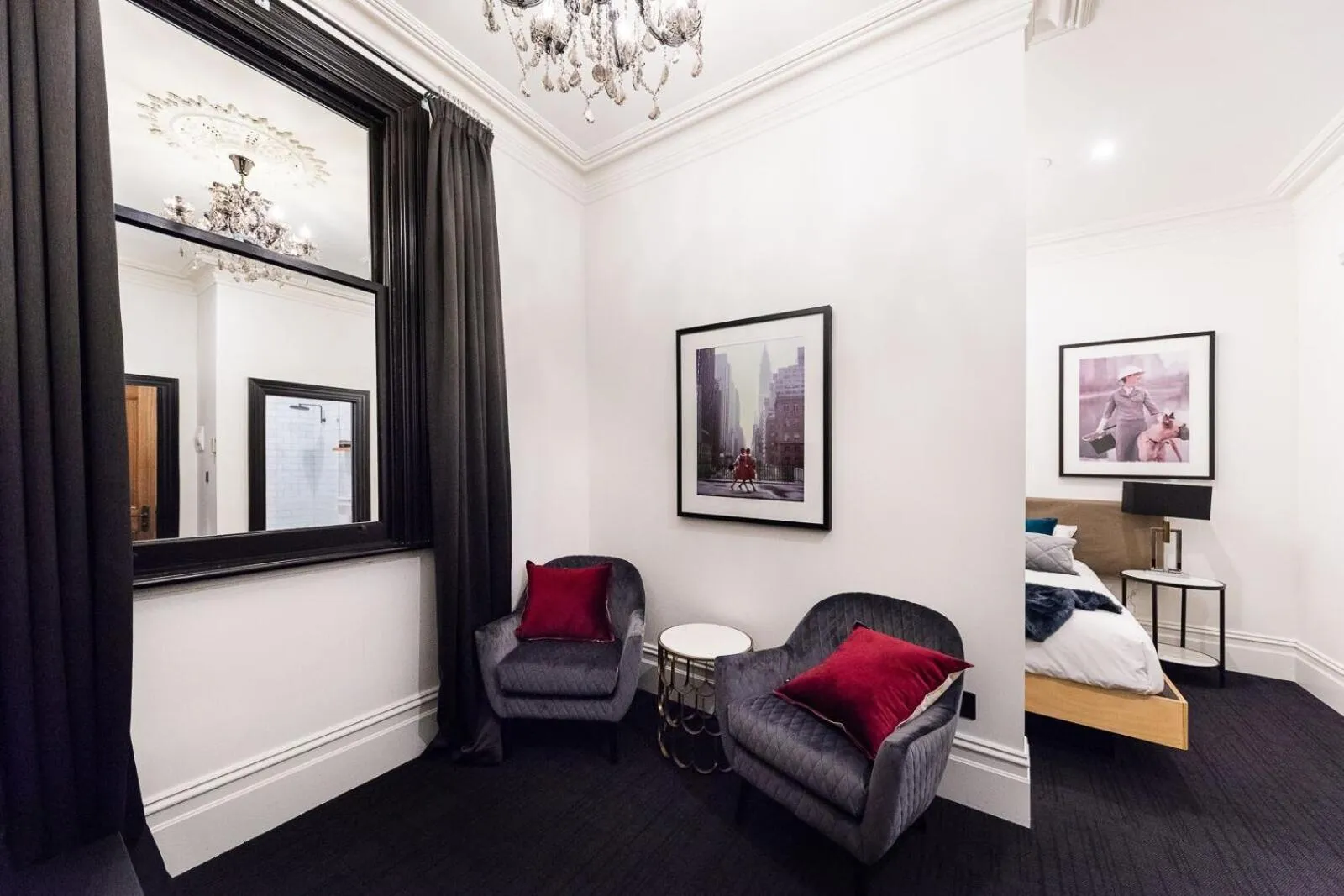 Bed in East Brunswick Hotel