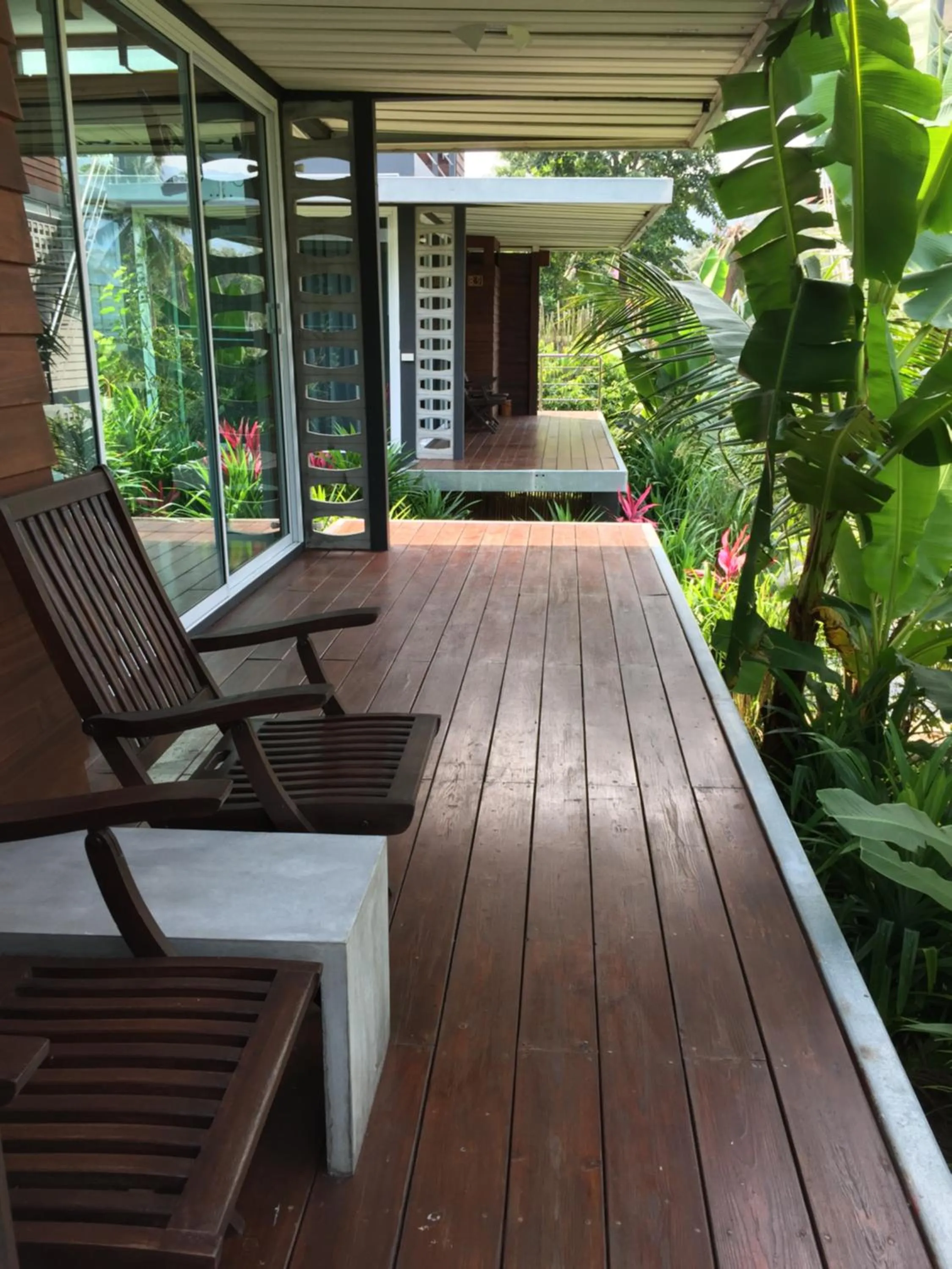 Baan Boom Boxes Eco Friendly Resort