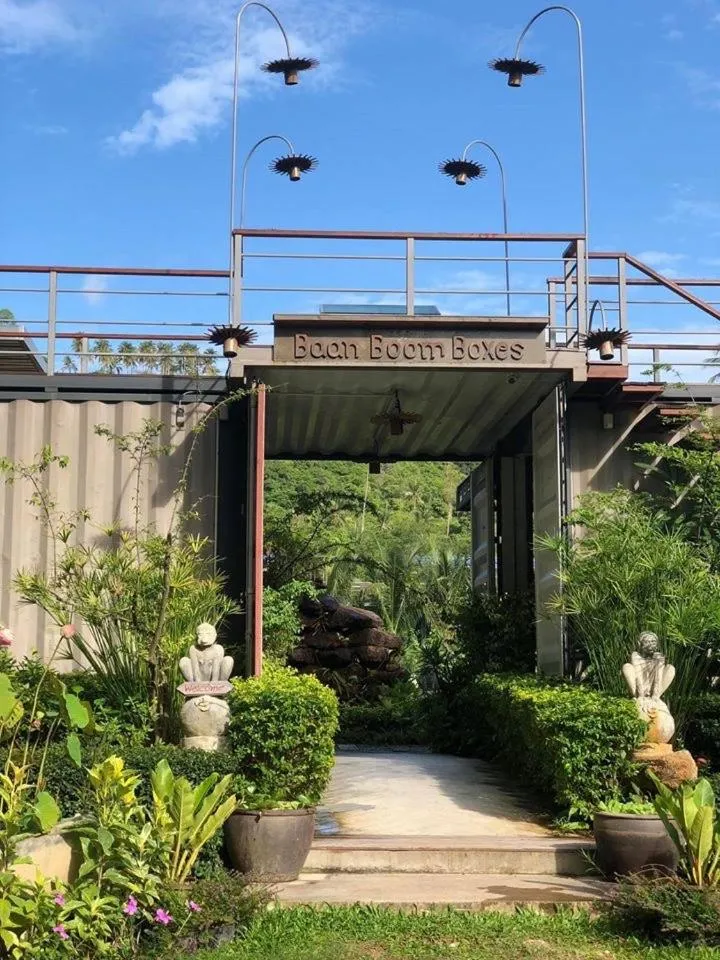 Baan Boom Boxes Eco Friendly Resort
