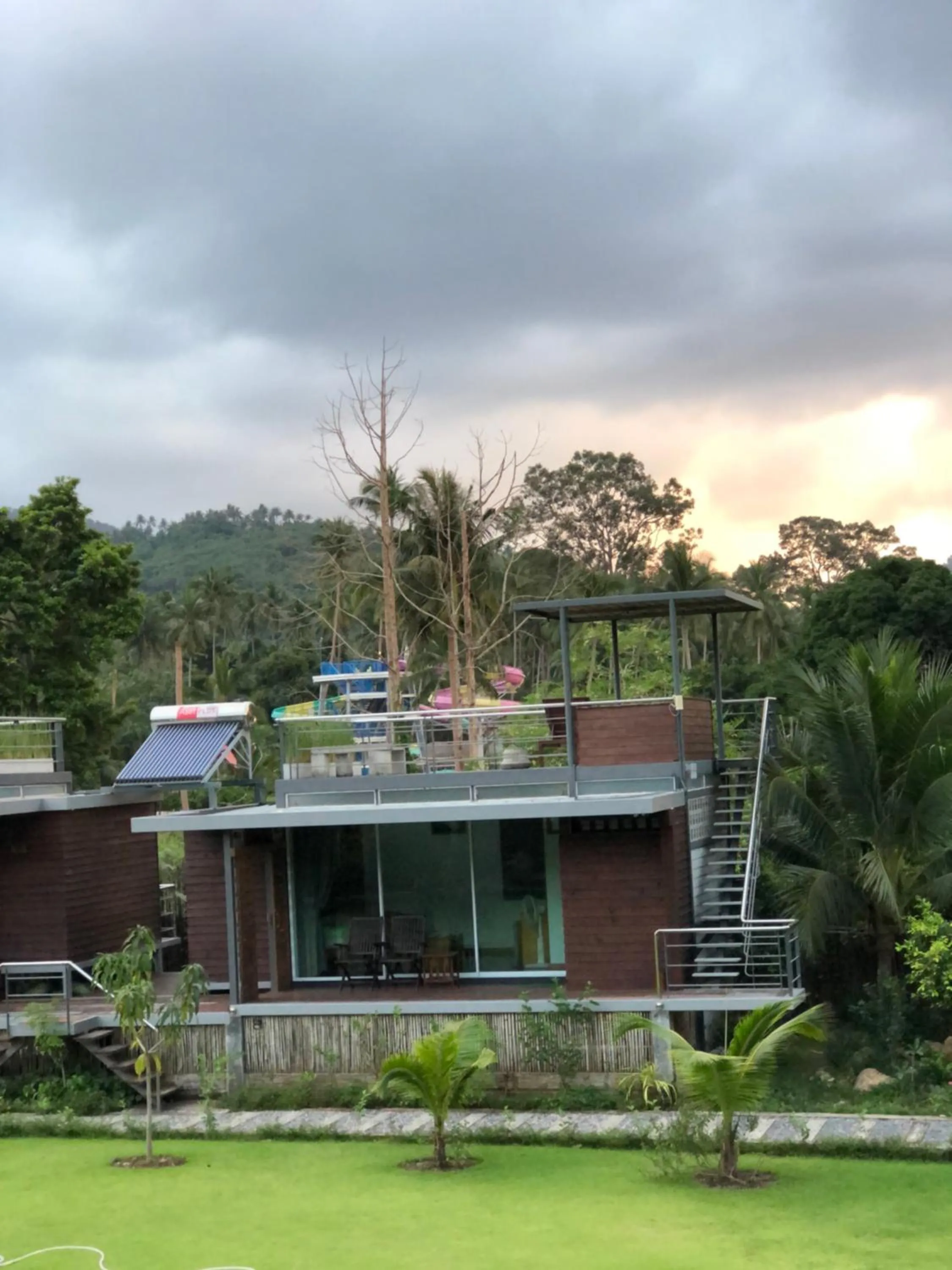 Baan Boom Boxes Eco Friendly Resort