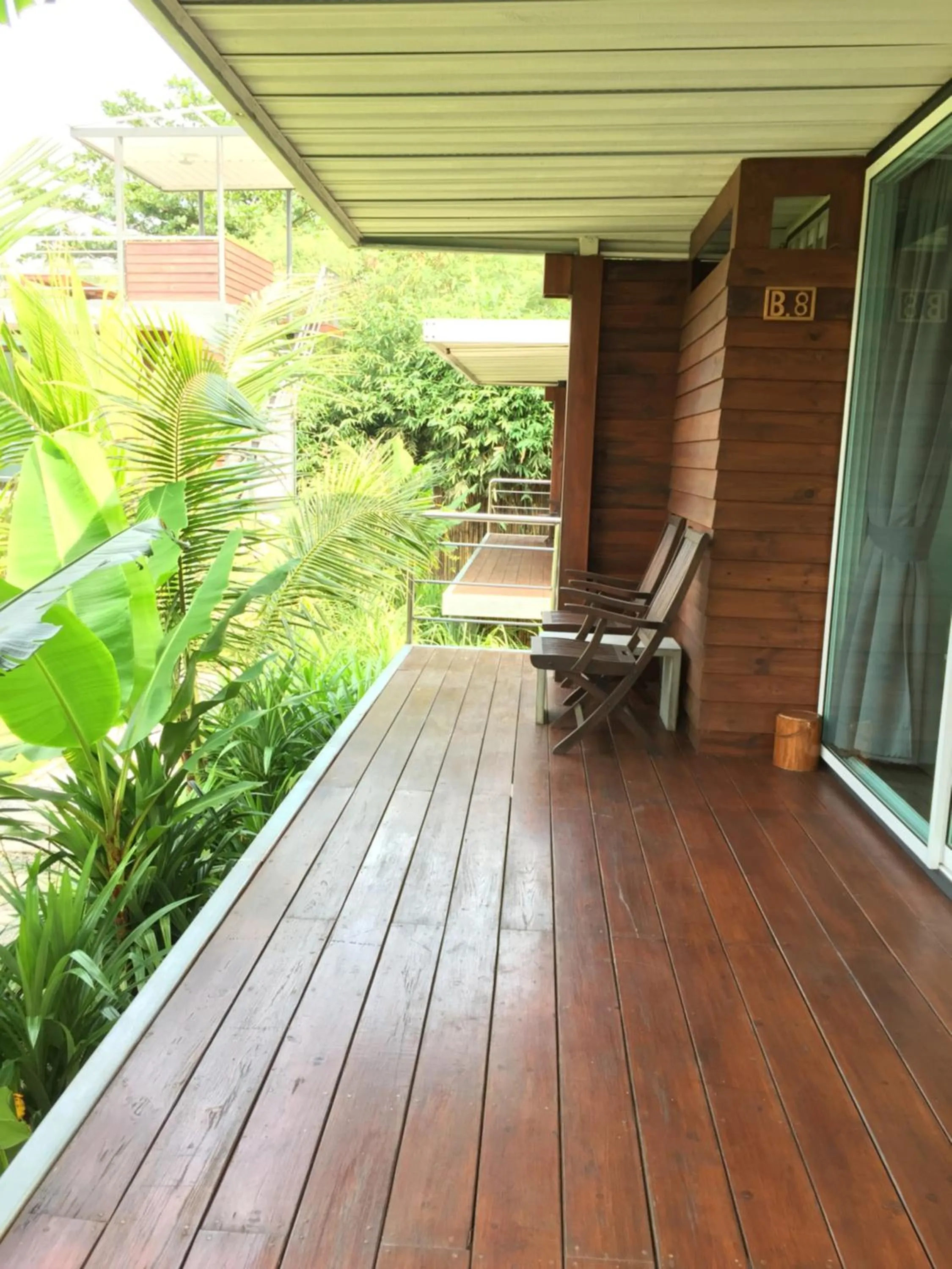 Baan Boom Boxes Eco Friendly Resort