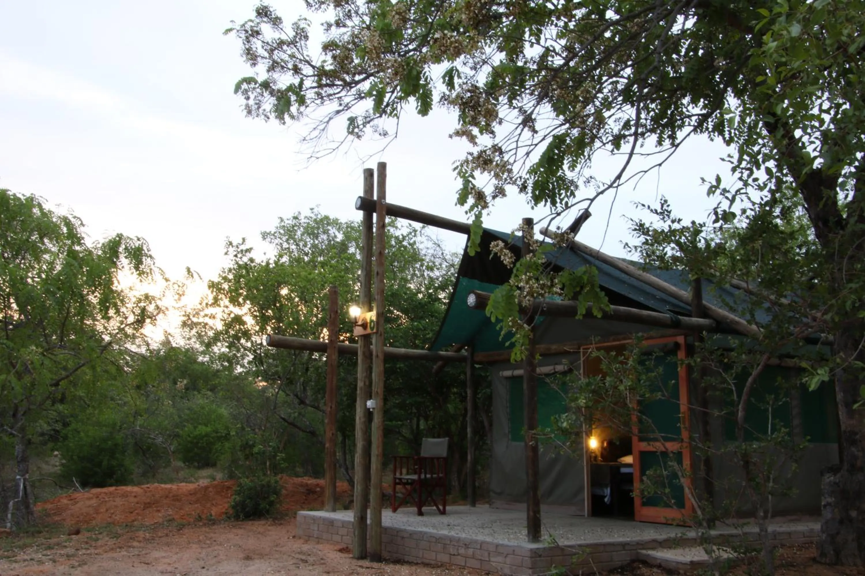 Photo of the whole room in Awelani Lodge