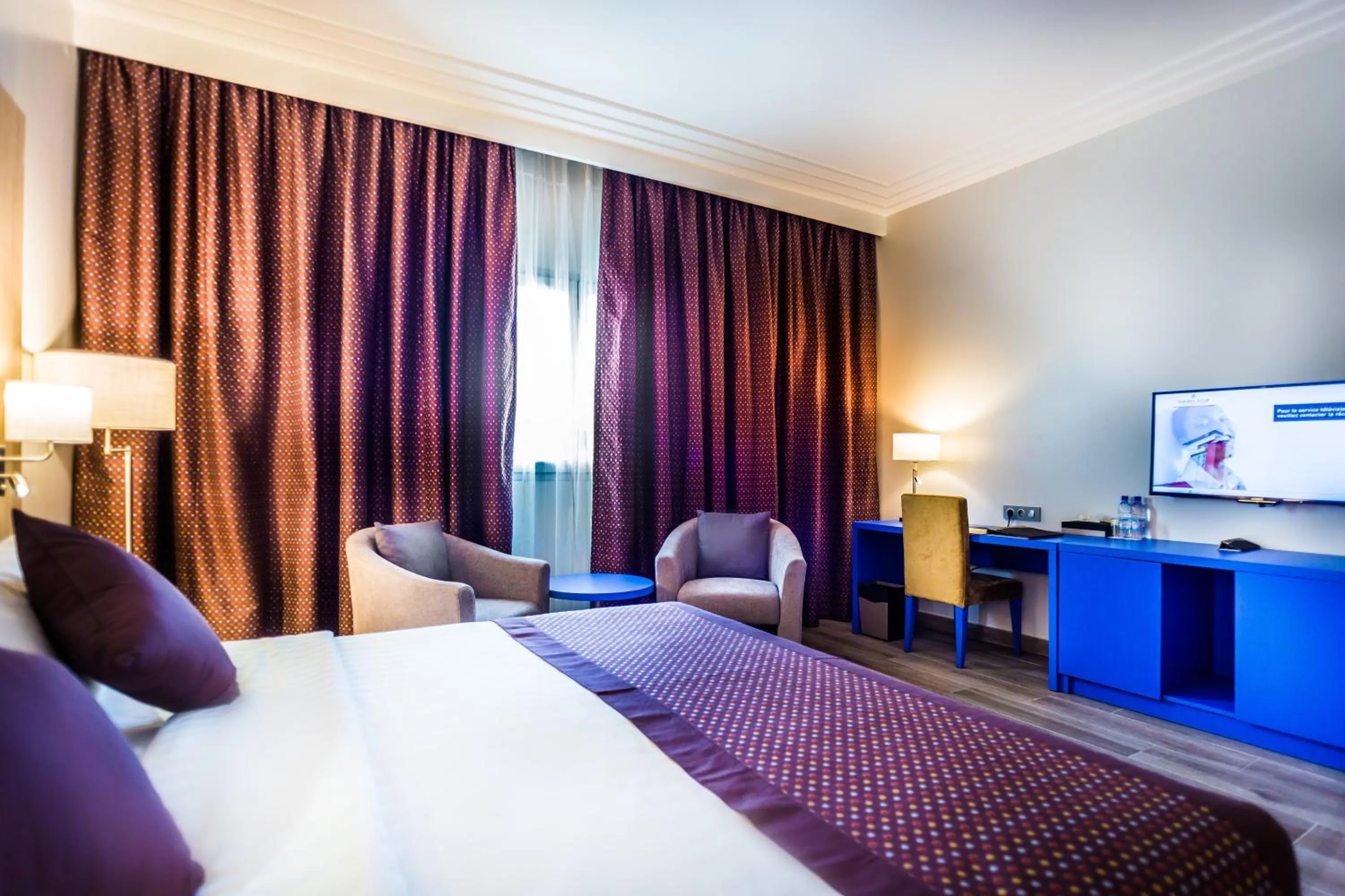 Shower, Bed in Golden Tulip Le Diplomate