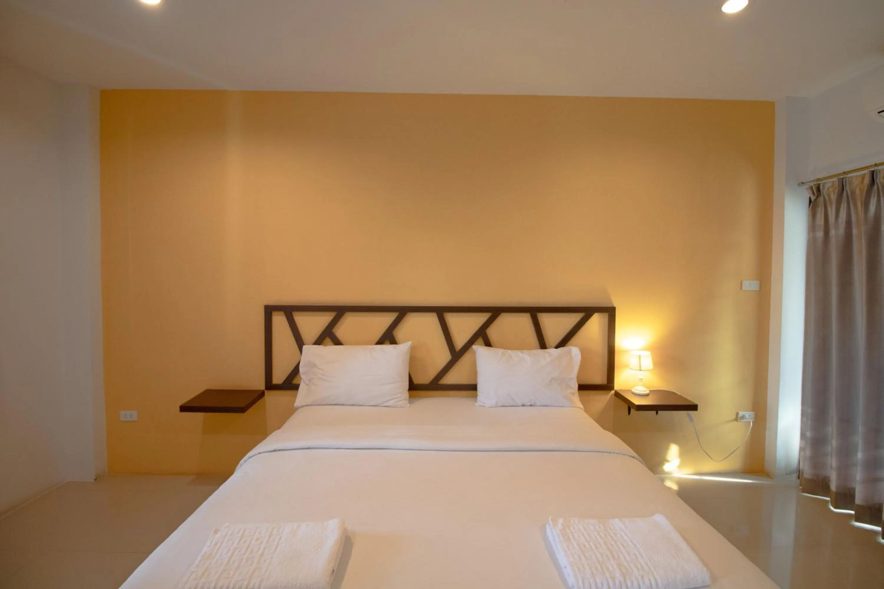 Photo of the whole room in Somsamai Style Apartment