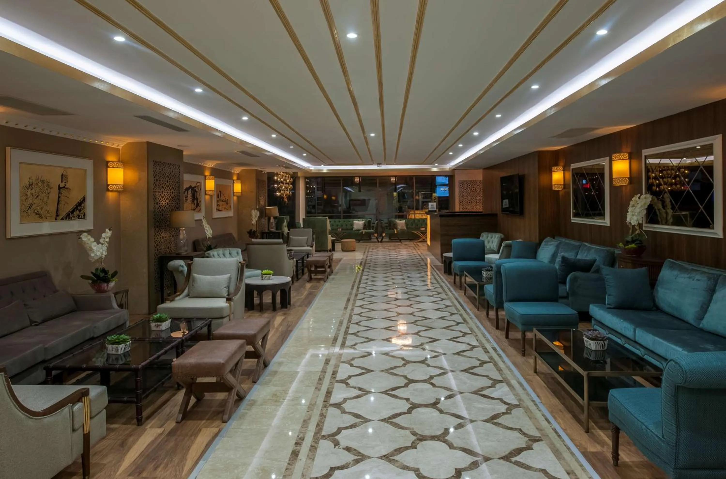 Lobby or reception in Doubletree By Hilton Elazig