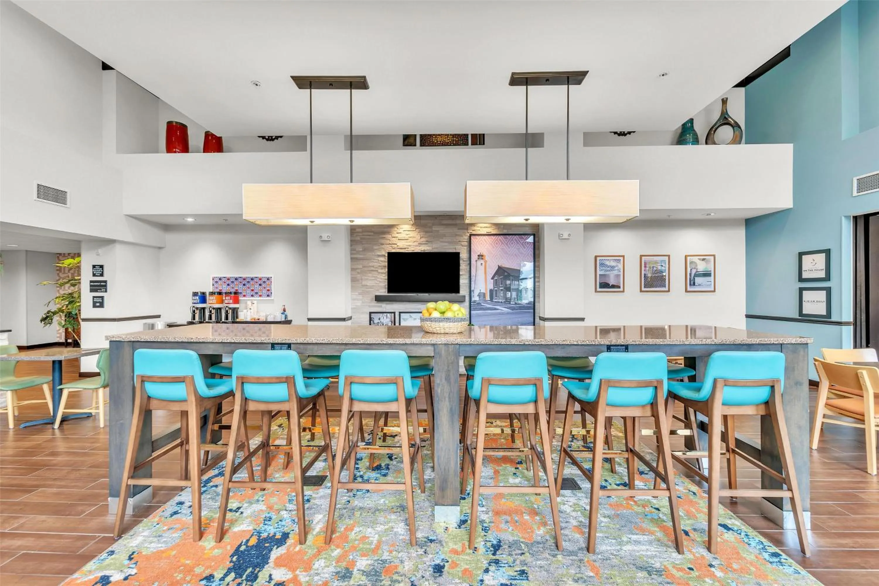 Breakfast in Hampton Inn & Suites Kenosha Pleasant Prairie