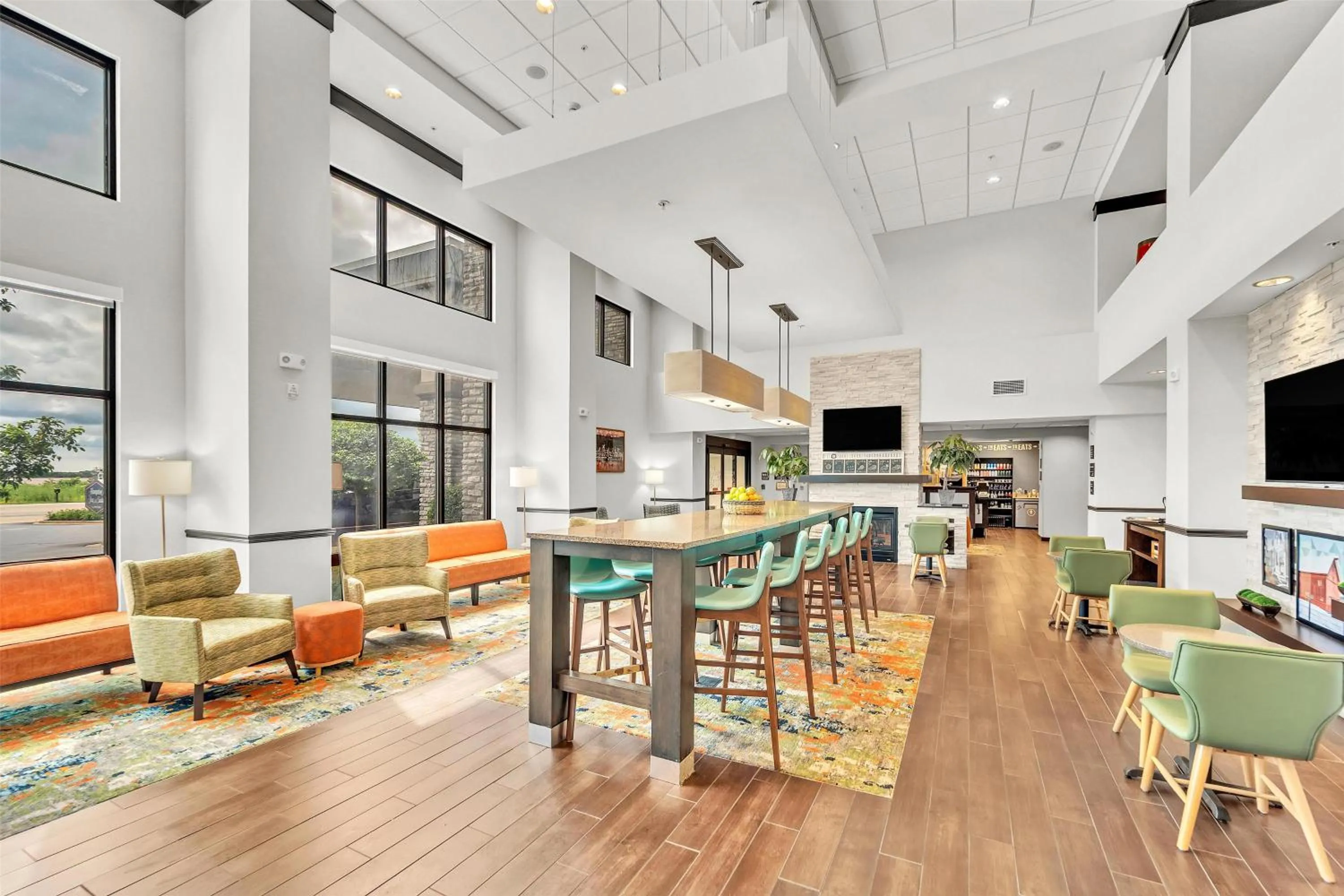 Breakfast in Hampton Inn & Suites Kenosha Pleasant Prairie