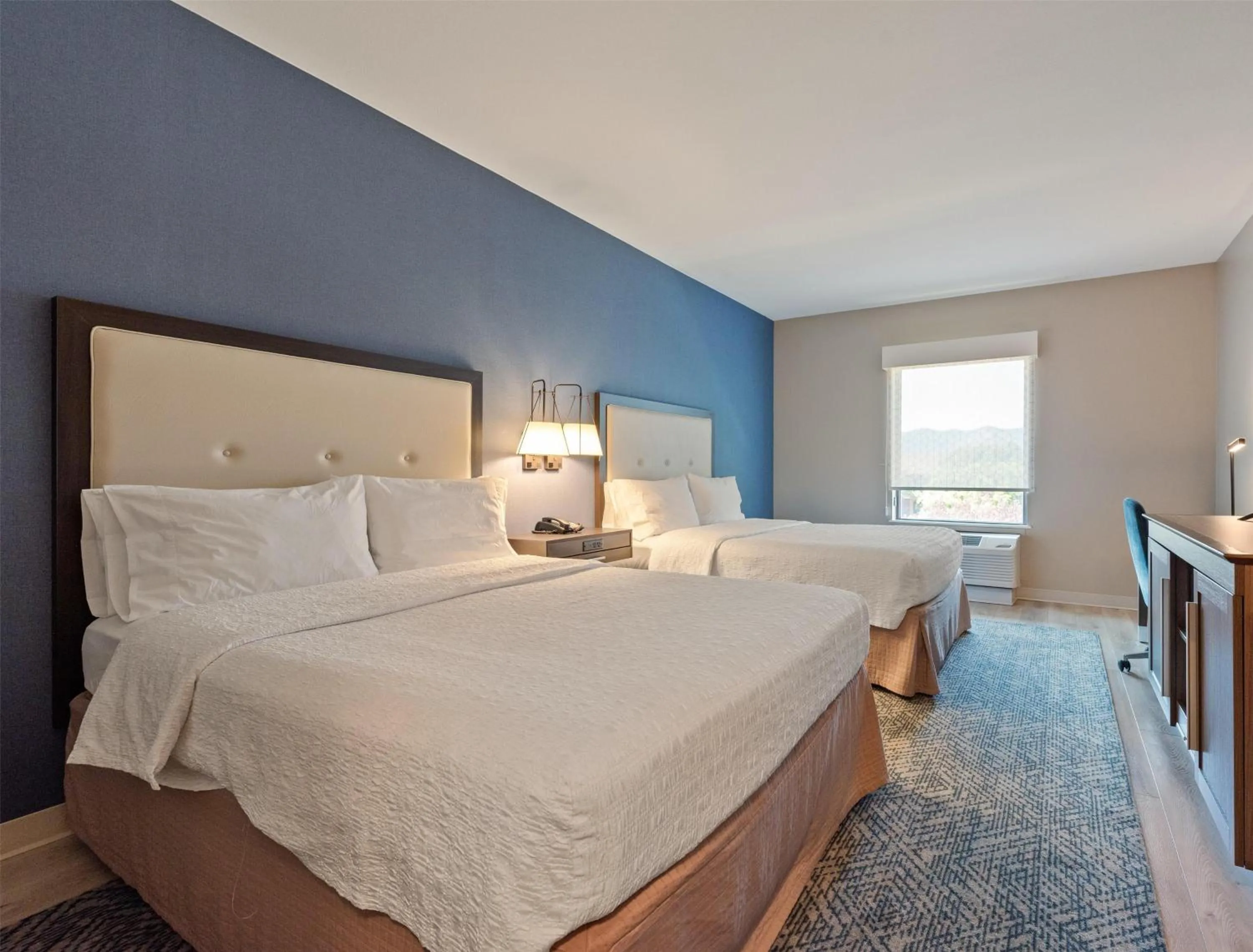 Bed in Hampton Inn Mesa Verde/Cortez Co