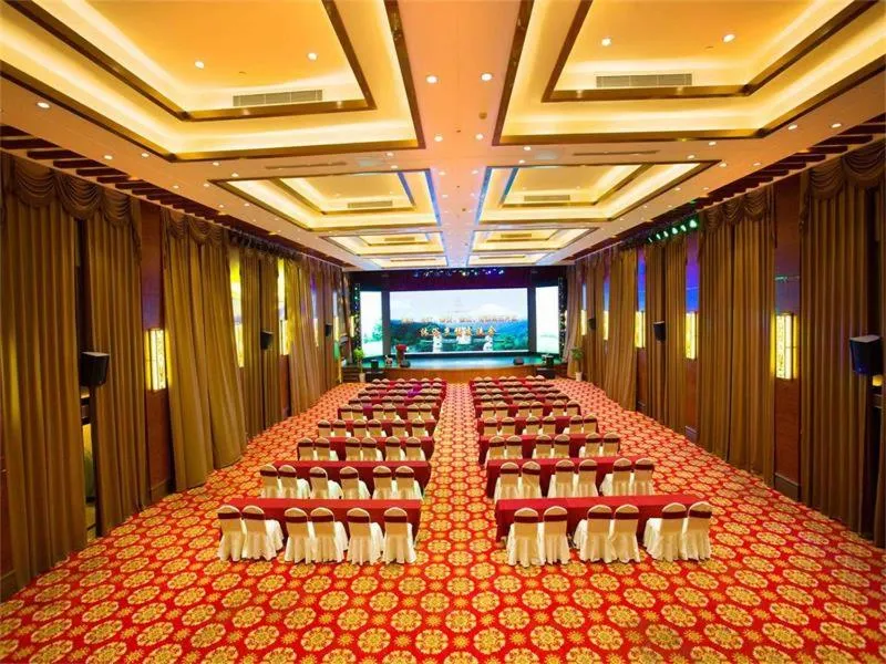 Vienna International Hotel Shanghai Malu Station