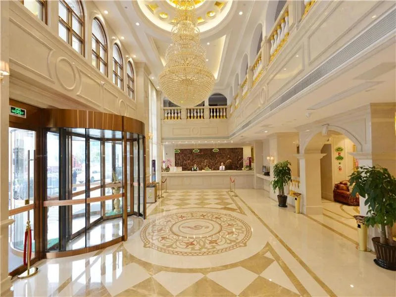Vienna International Hotel Shanghai International Tourism and Resorts Zone