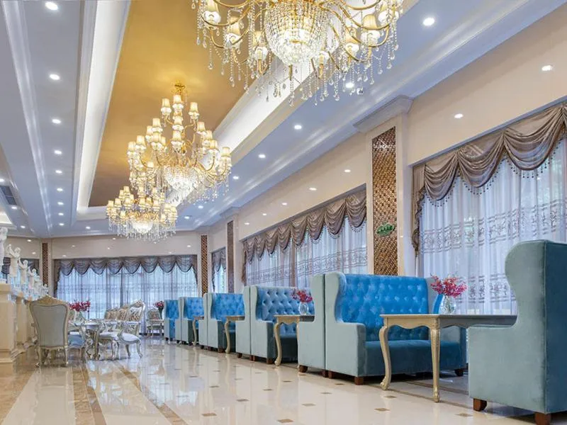 Vienna Hotel Shenzhen Longzhu