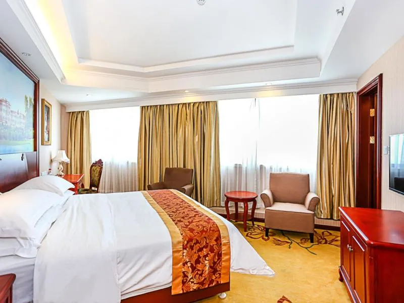 Bed in Vienna International Hotel Shanghai Fengxian Nanqiao