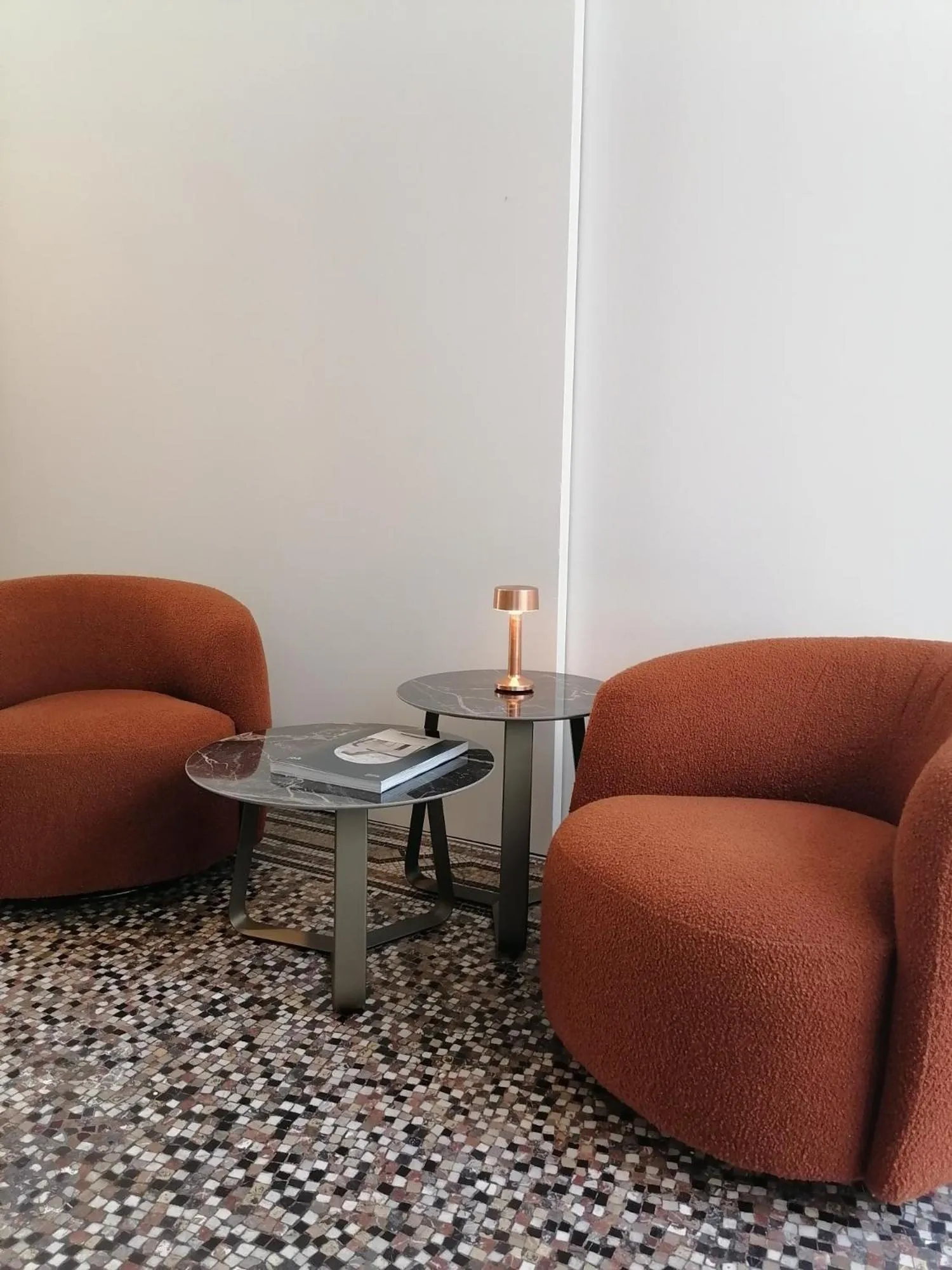 Seating area in Hotel Messeyne