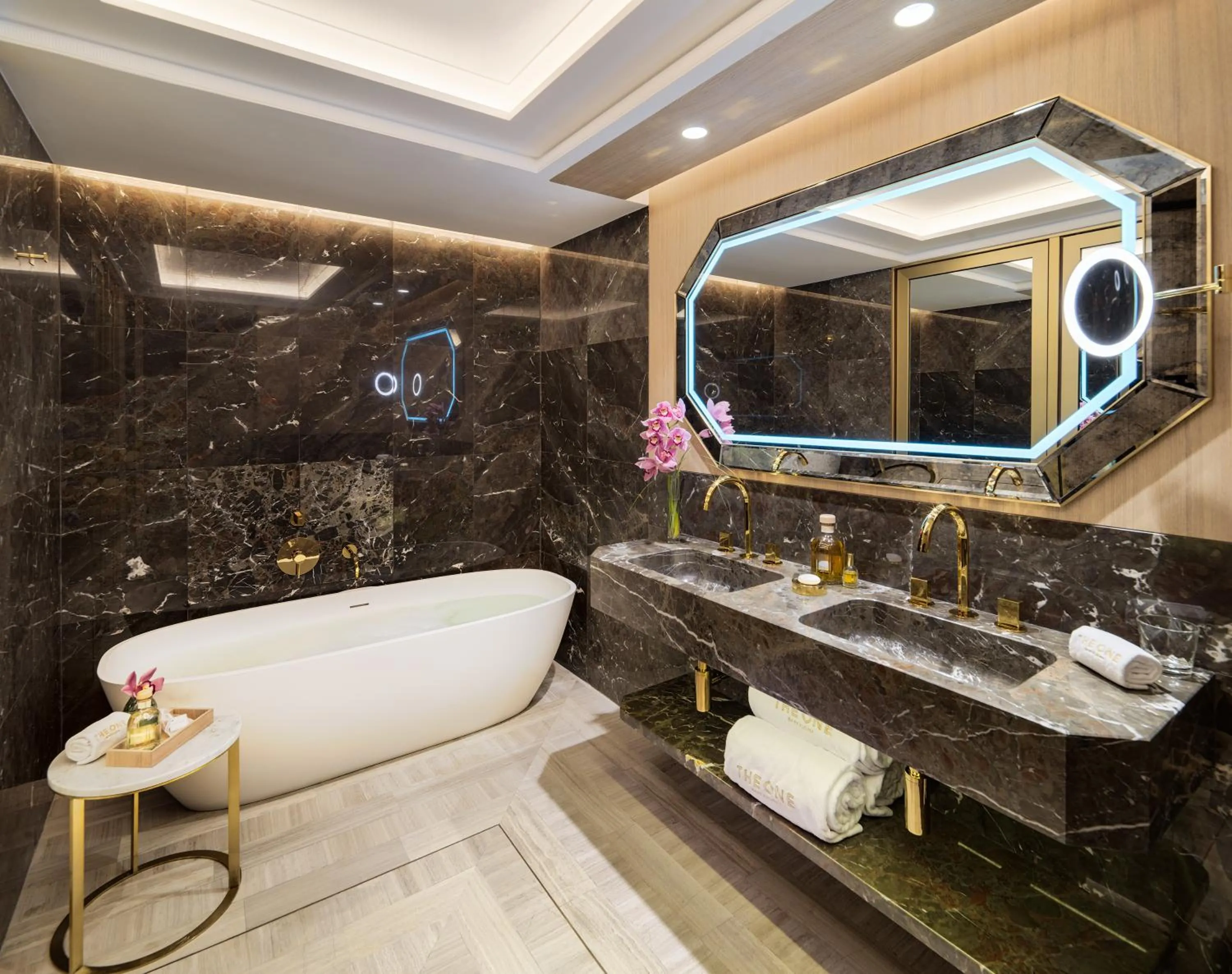 Bathroom in The One Barcelona GL