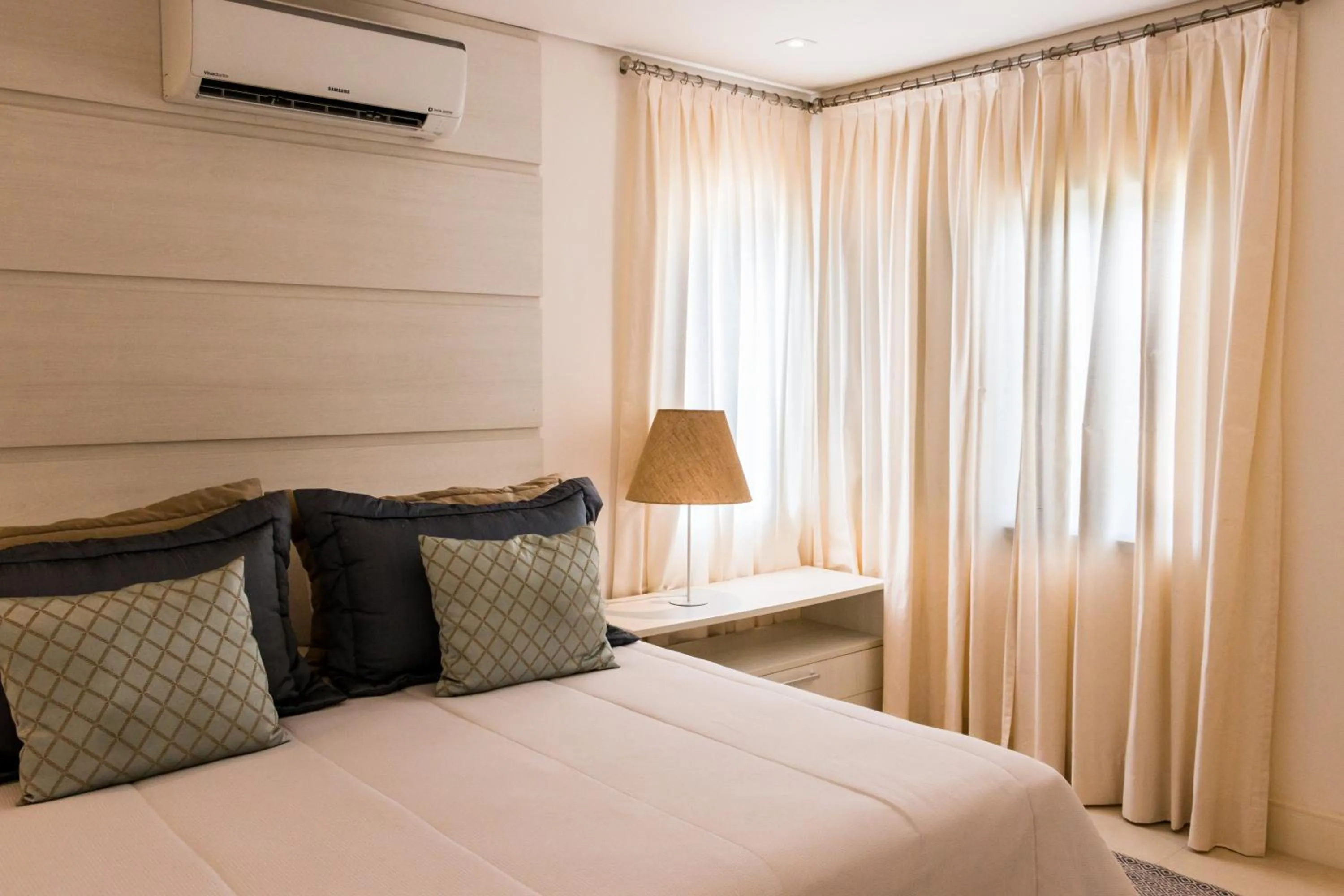 Bed in Hotel Maui Maresias