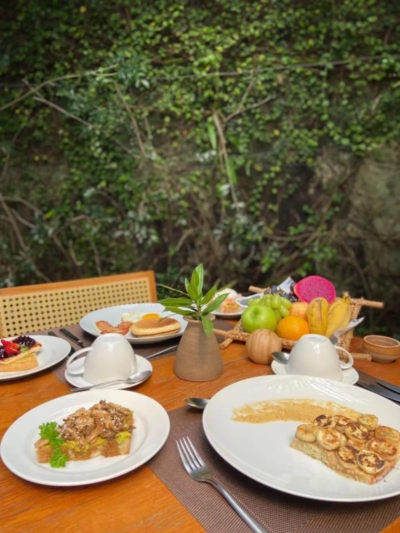 Breakfast in Hotel Maui Maresias