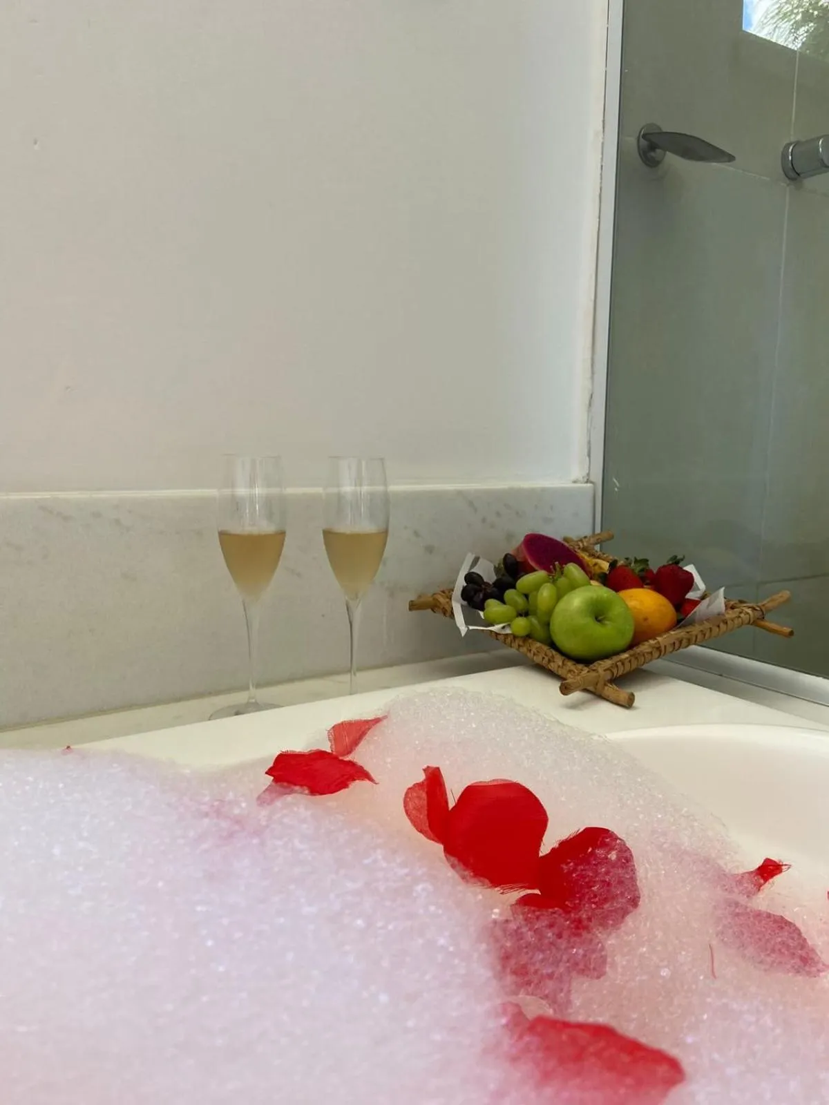 Hot Tub in Hotel Maui Maresias