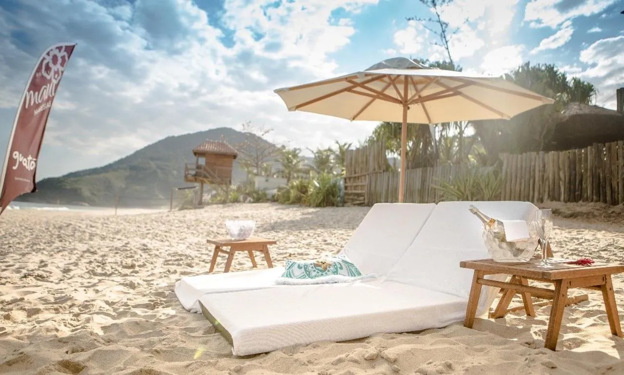 Beach in Hotel Maui Maresias