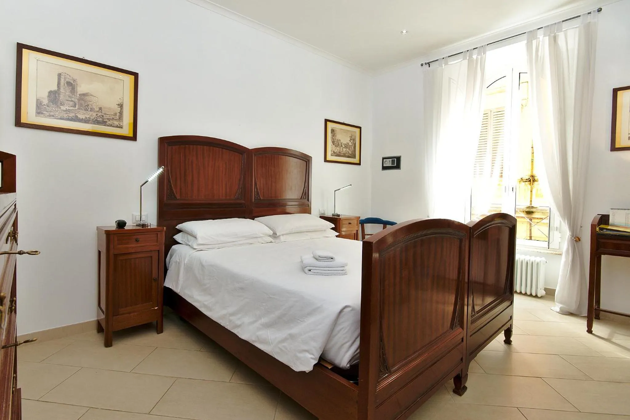 Bed in Roma Borgo91