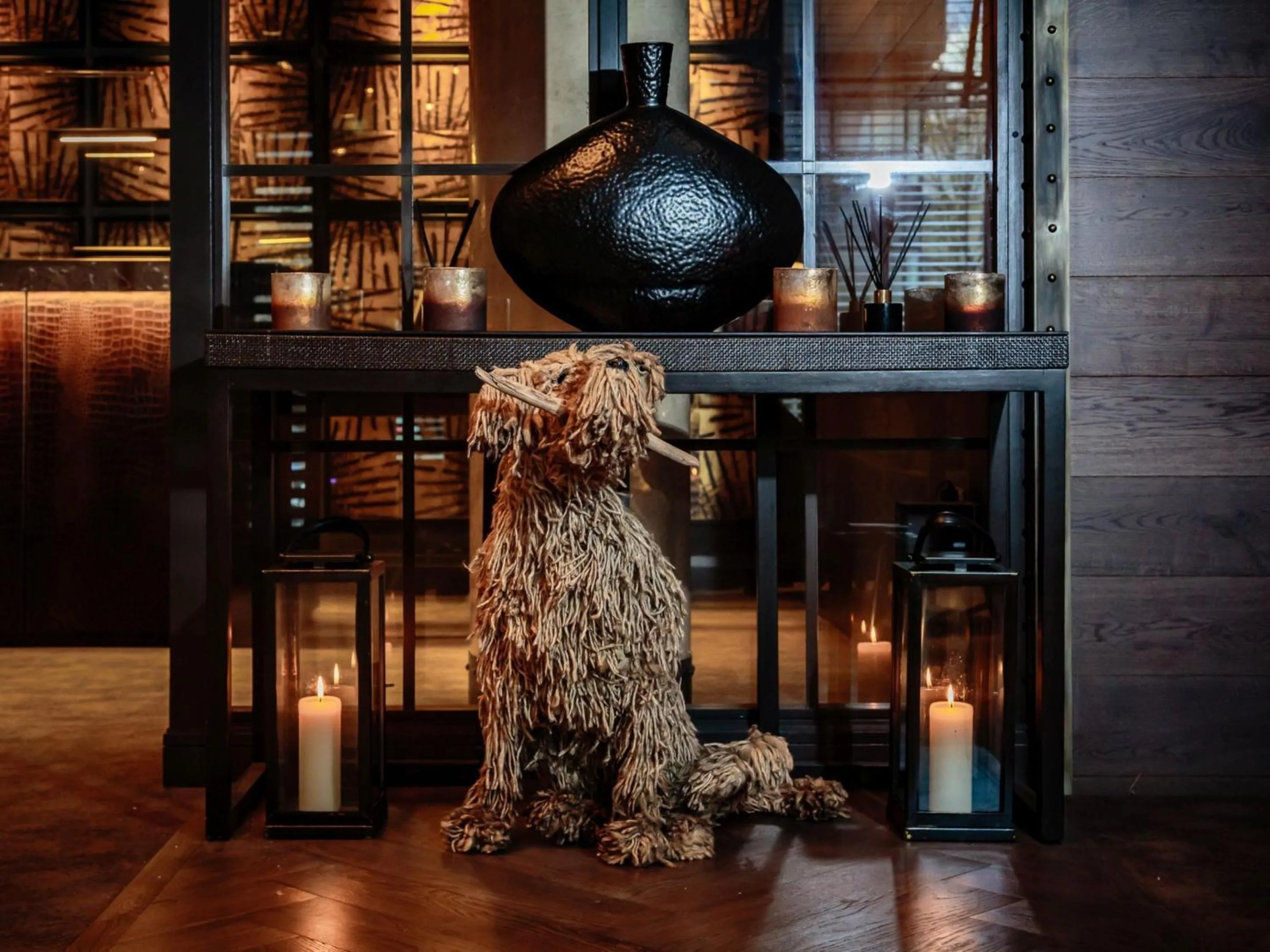 Lobby or reception in Dakota Leeds