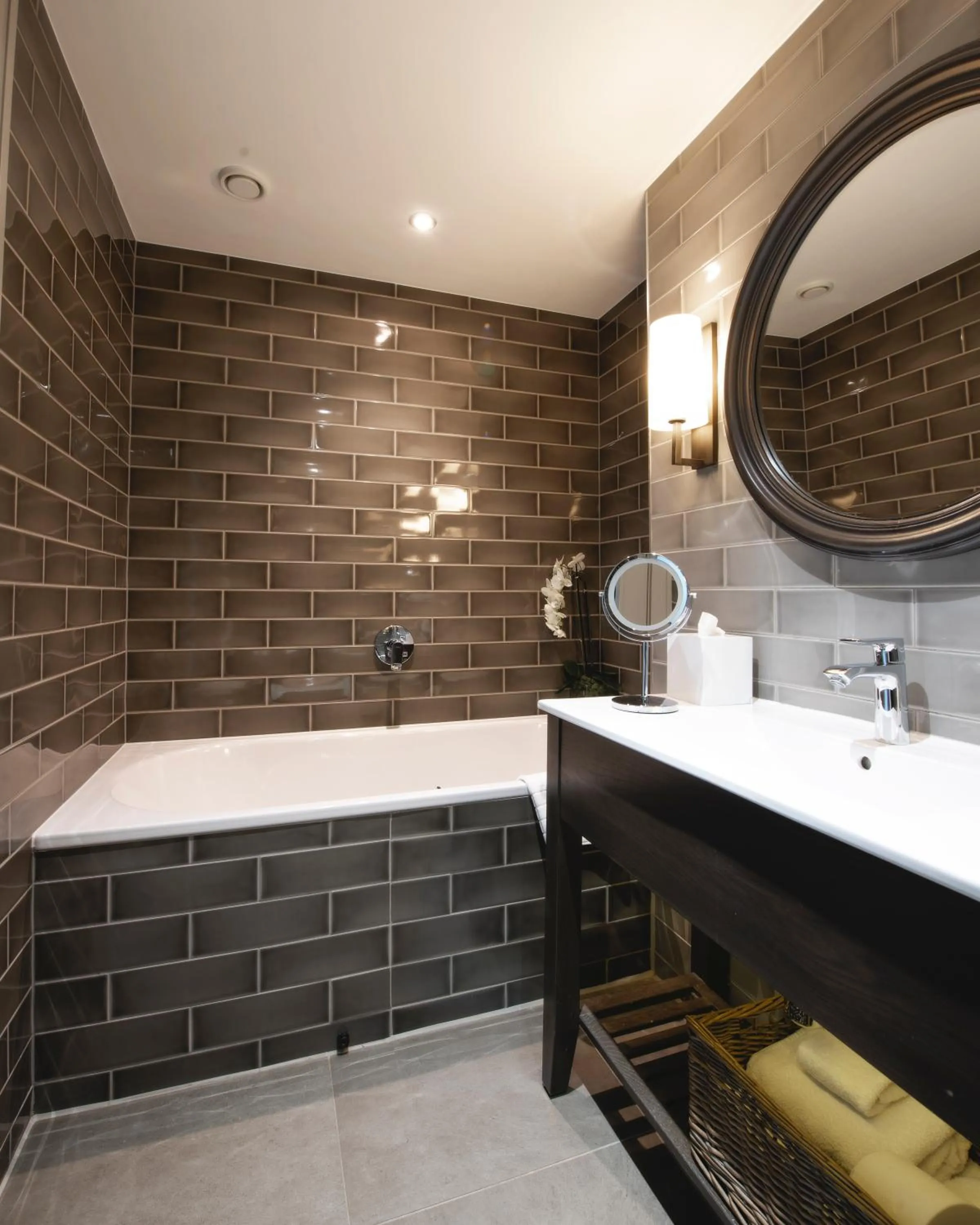 Bathroom in Dakota Leeds