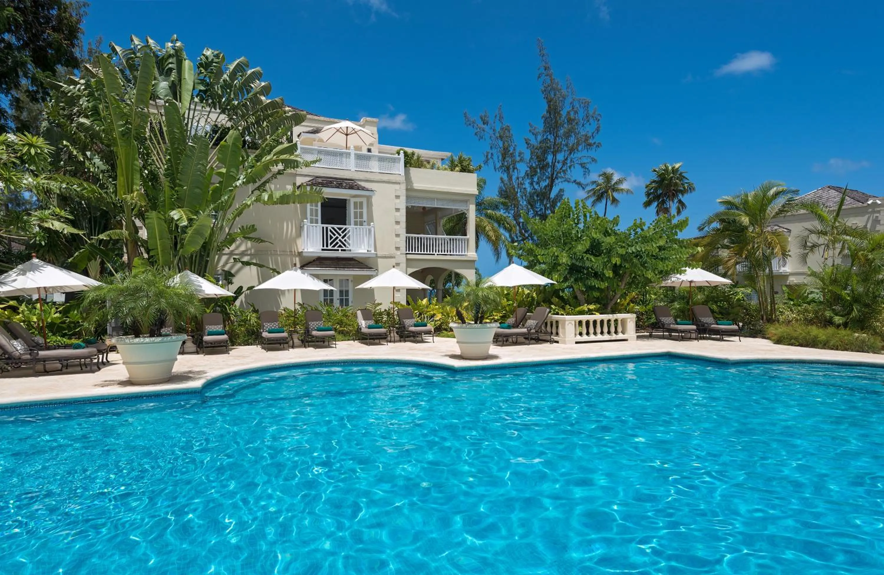 Swimming pool in Coral Reef Club
