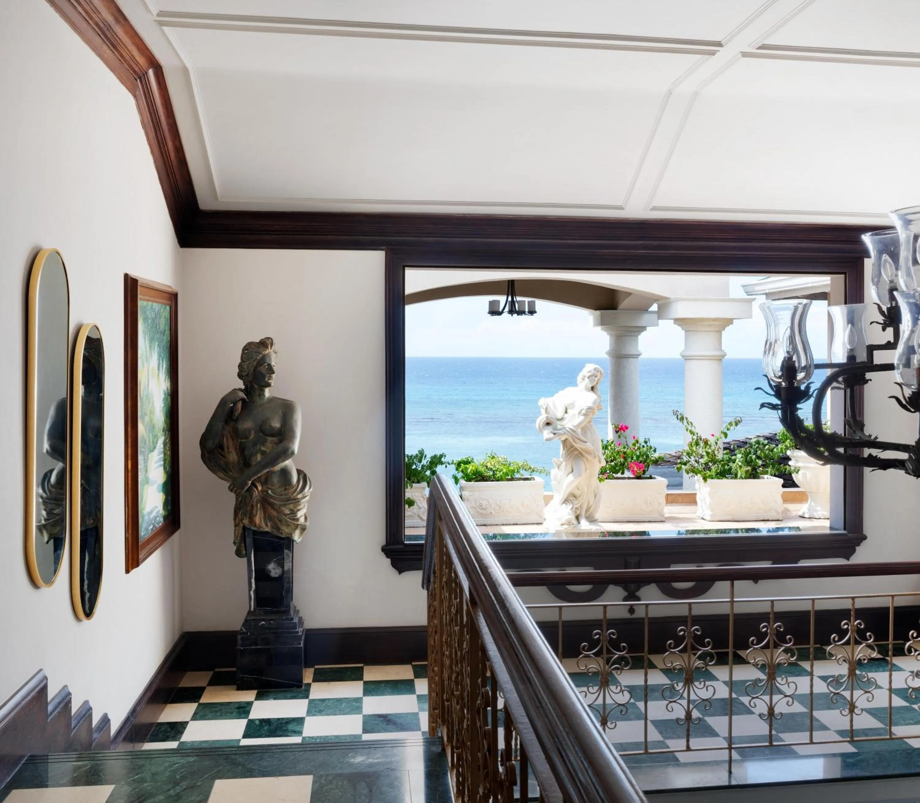 Lobby or reception in Sandals Royal Plantation All Inclusive - Couples Only