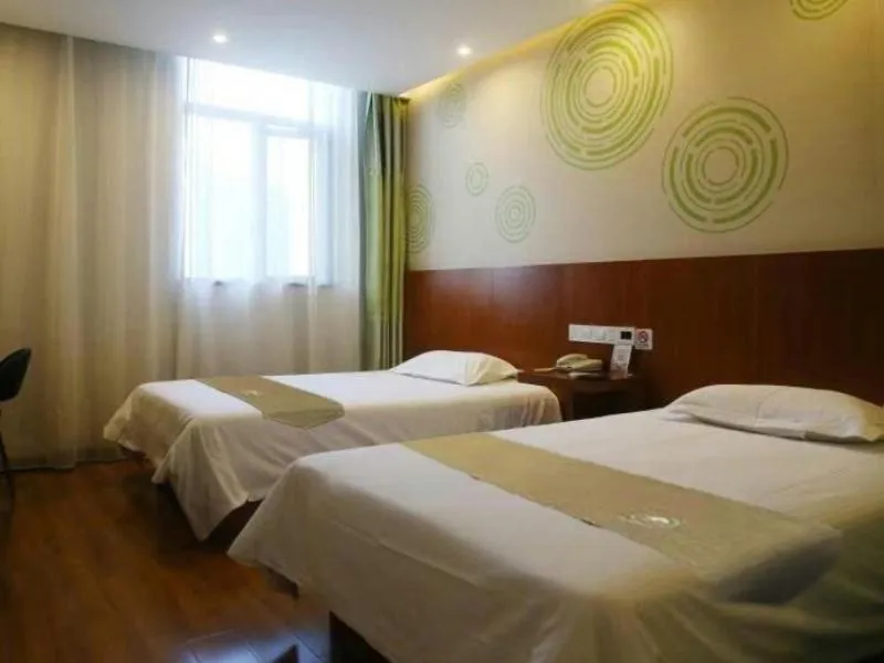 Vatica ShangHai International Tourism Resort Luoshan Road Subway Station Hotel